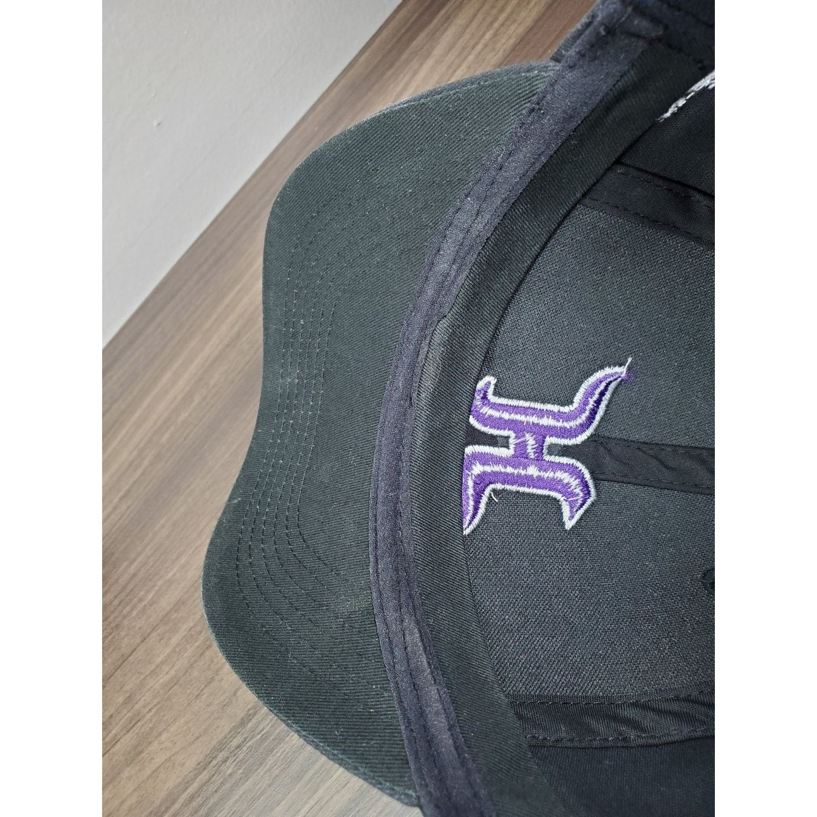 NASCAR Hoosier Racing Tire Hat L/XL Flex Fit Cap Black Purple Logo Size ONE SIZE - 11 Thumbnail