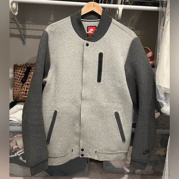 Nike Nike Tech Varsity Jacket 3MM Size Large in Grey / Gray Size US L / EU 52-54 / 3 - 2 Thumbnail
