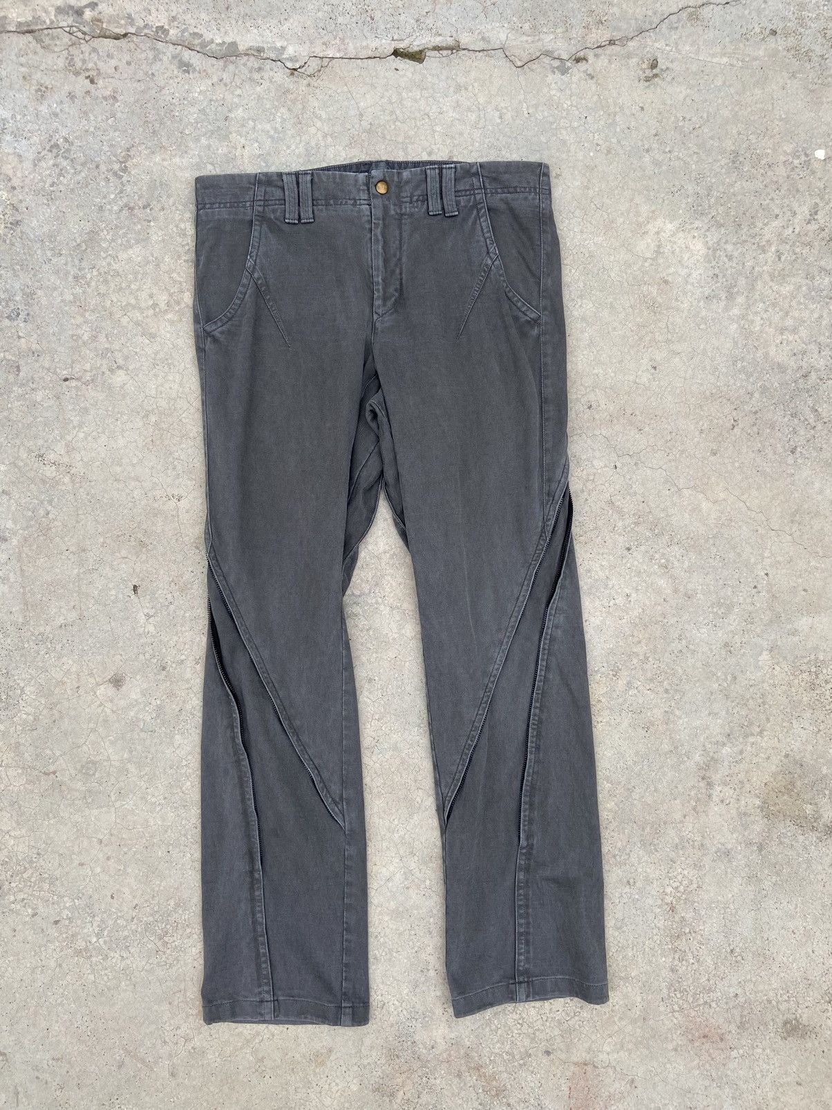 Beauty Beast HALB pants zipper pants Size US 34 / EU 50 - 1 Thumbnail