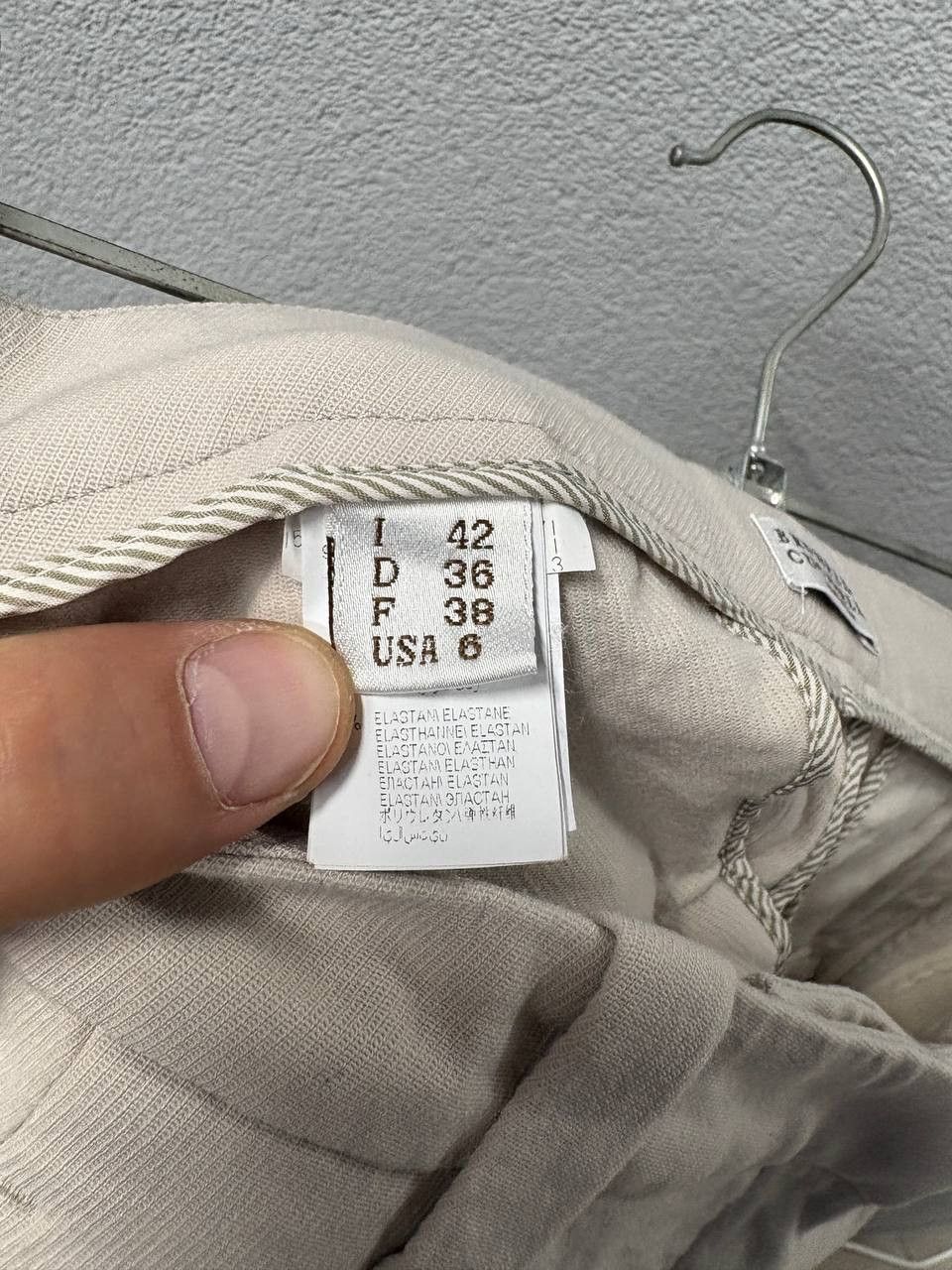 Brunello Cucinelli Brunello Cucinelli womens wool pants biege size US 6 / M Size 28" / US 6 / IT 42 - 10 Thumbnail