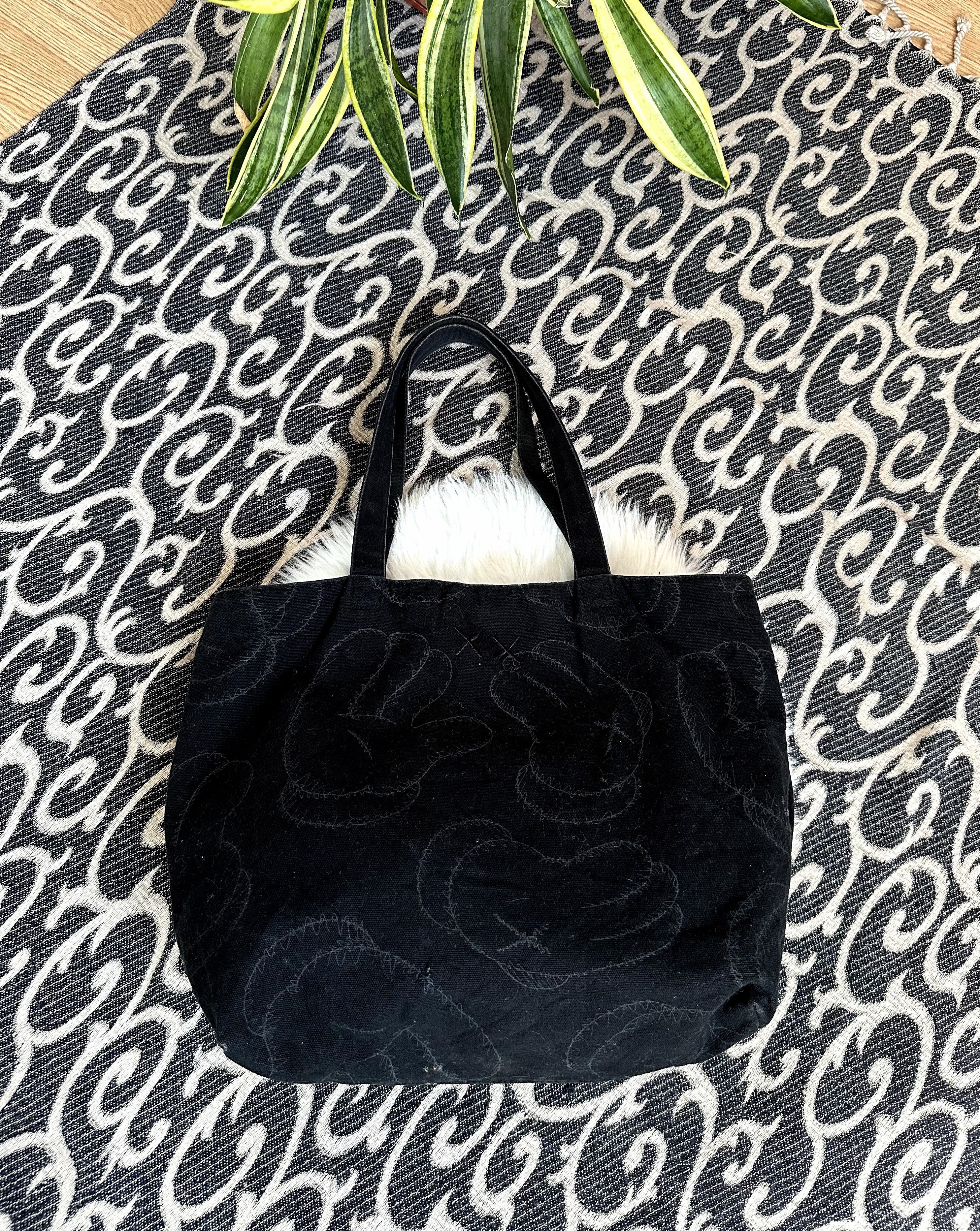 Kaws × Uniqlo Kaws x Uniqlo Tote Bag One Size Size ONE SIZE - 2 Thumbnail