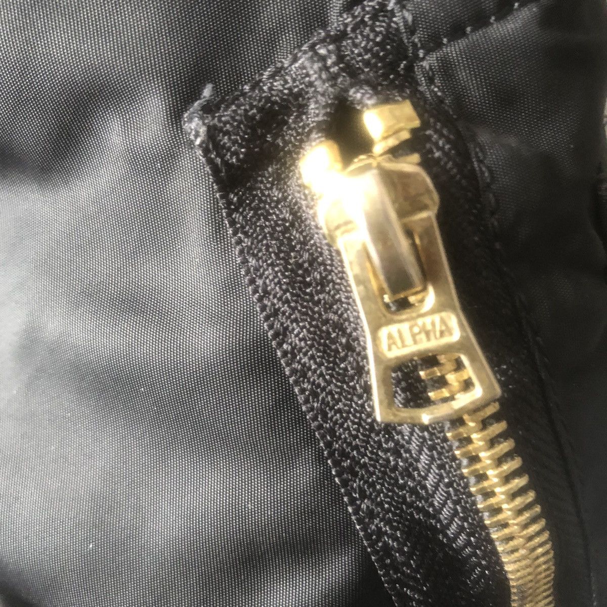 Japanese Brand Vintage 90s MA-1 Reversed Nylon Bomber Jacket Size US L / EU 52-54 / 3 - 5 Thumbnail