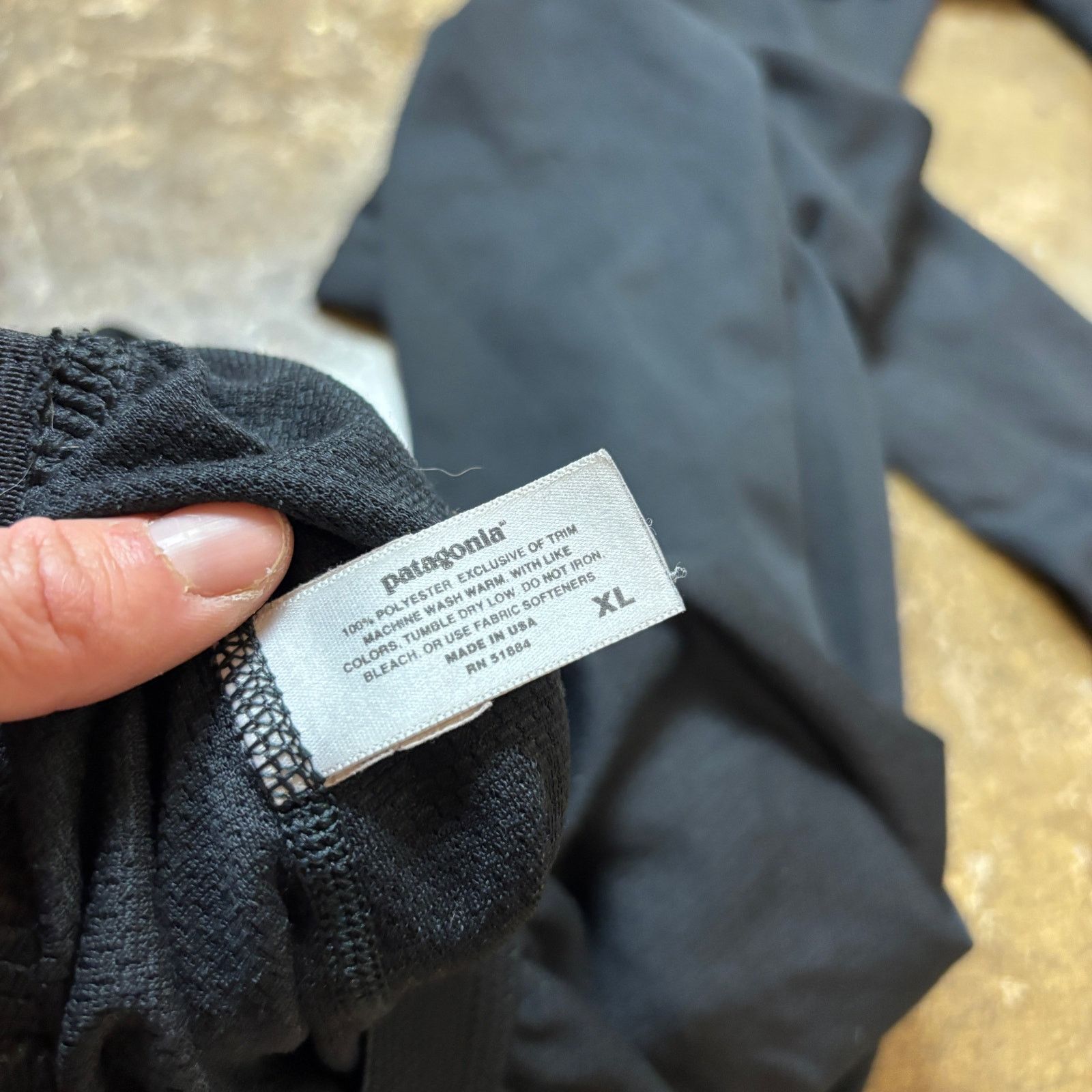 Patagonia × Vintage Vintage Patagonia Capilene Midweight Base Layer Pants XL Size US 27 - 7 Thumbnail