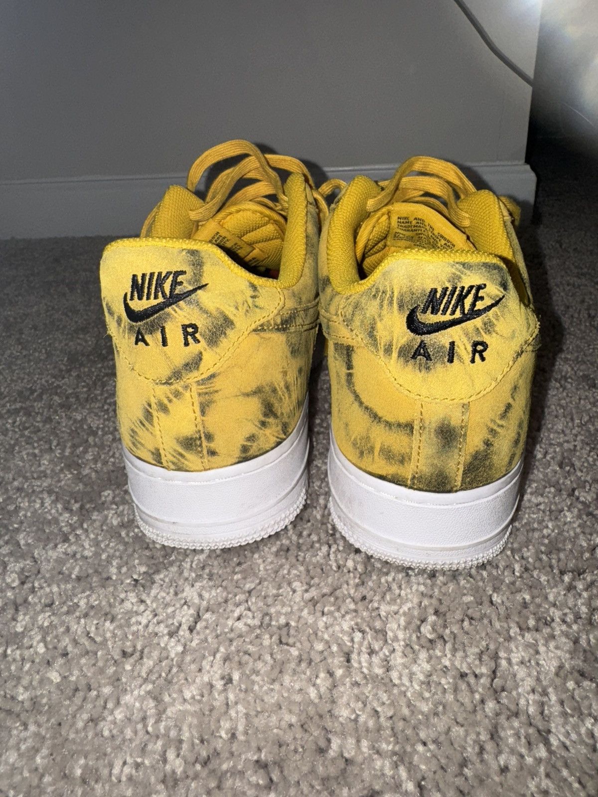 Nike Nike Air Force 1 Low Tie Dye Dark Sulphur Size US 10.5 / EU 43-44 - 7 Thumbnail