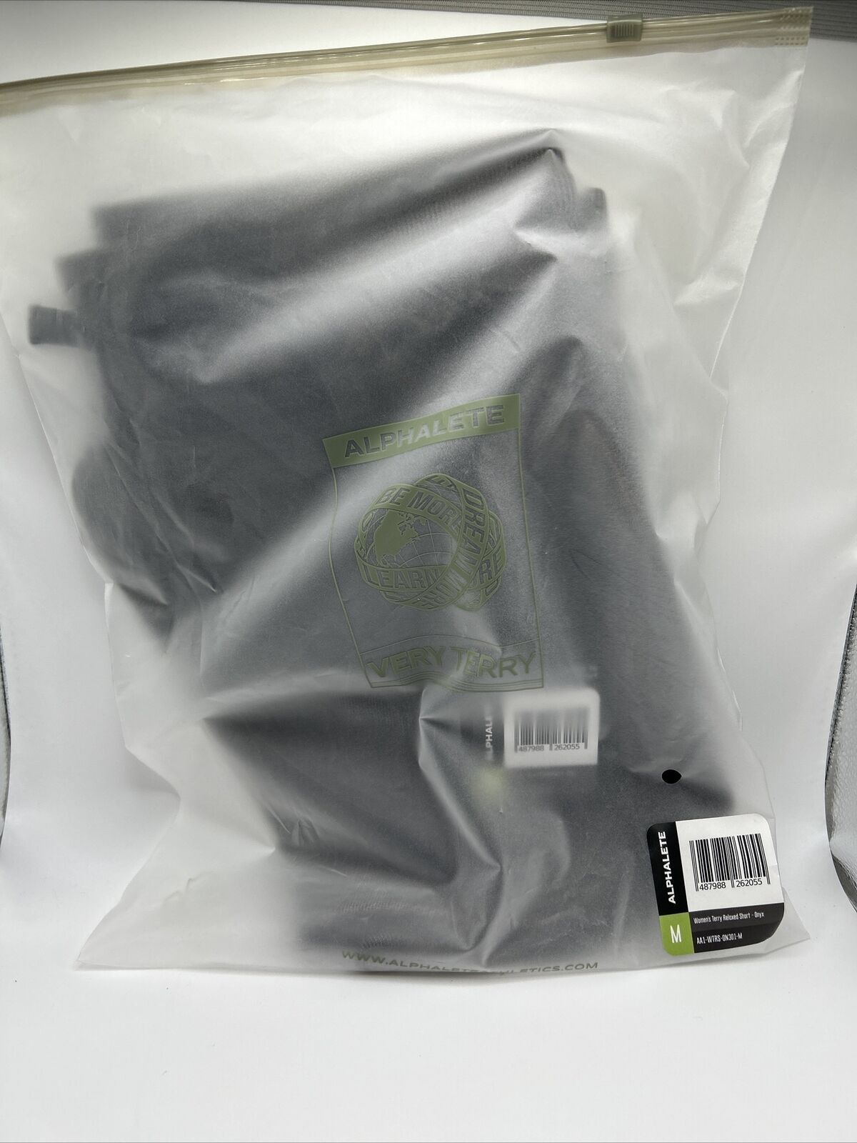 Alphalete Athletics NWT Alphalete Women's Terry Relaxed Shorts - Onyx - Size M Size 31" - 5 Thumbnail