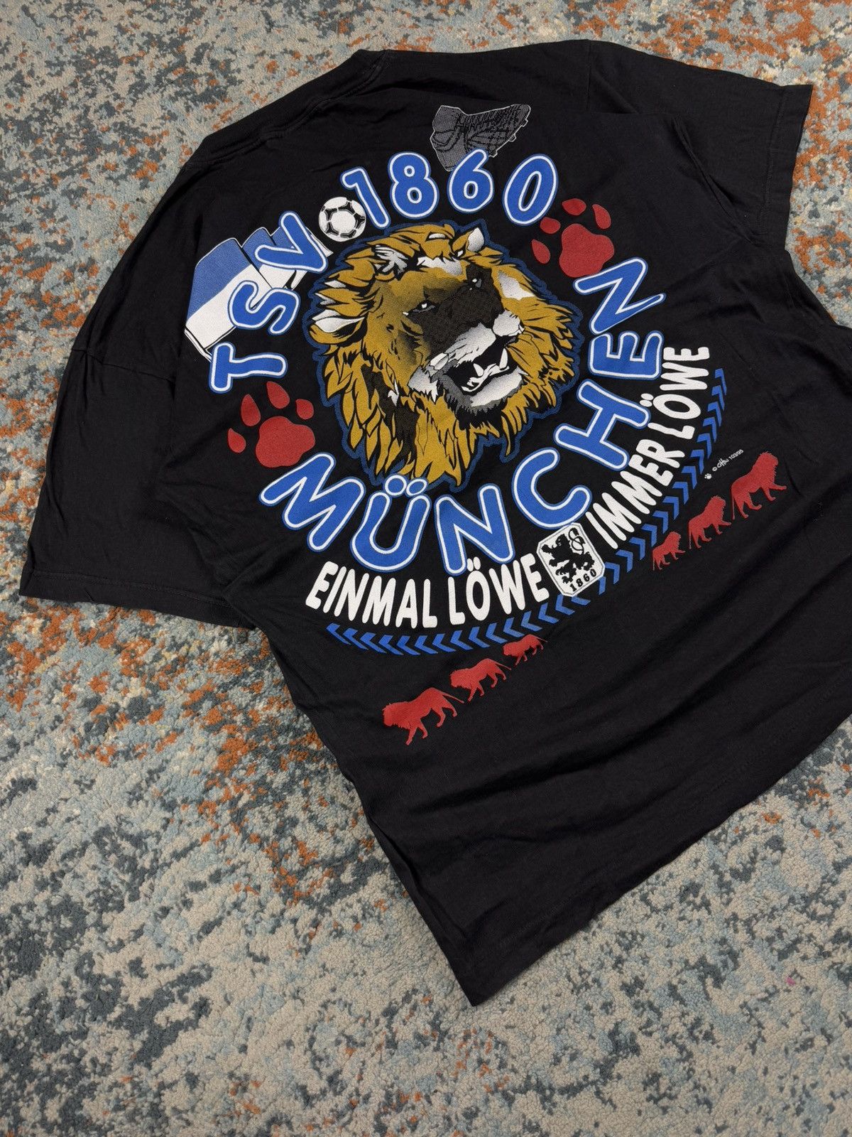 Vintage Vintage 90s TSV 1860 Munich football soccer team graphic tee Size US XL / EU 56 / 4 - 4 Thumbnail