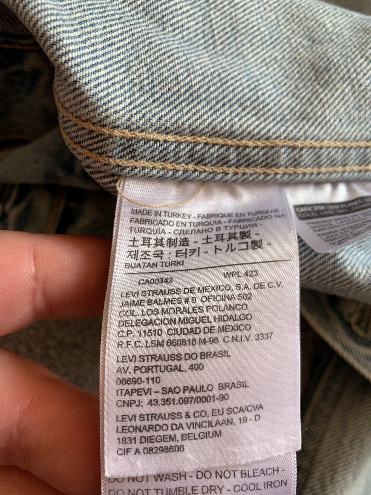 Levi's Made & Crafted Levi's Made&Crafted Trucker Hand Beaded Jacket Lace Size0/XS Size XS / US 0-2 / IT 36-38 - 13 Thumbnail
