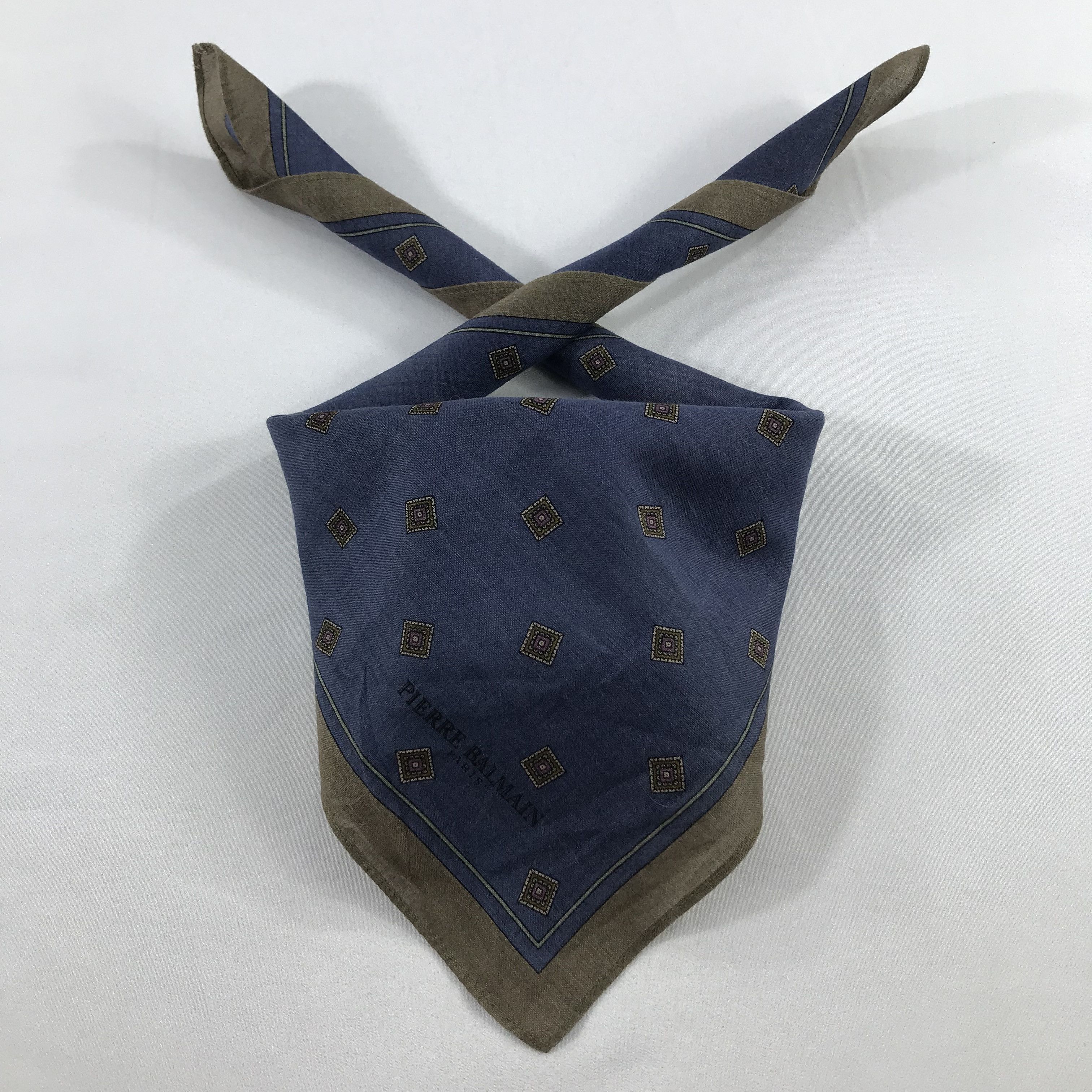 Pierre Balmain × Vintage Pierre Balmain Bandana / Handkerchief / Neckerchief - S2427 Size ONE SIZE - 3 Thumbnail