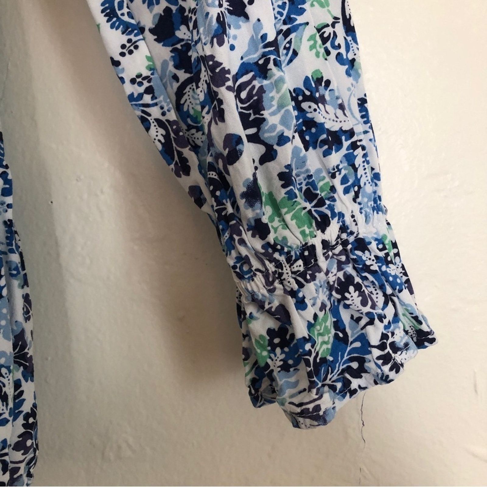 Anthropologie Anthropologie Jane and Delancey Blue Floral Blouse Top Size S / US 4 / IT 40 - 4 Thumbnail