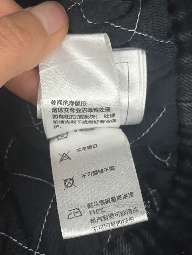 Chanel Chanel Black short four-pocket cotton denim jacket Size XS / US 0-2 / IT 36-38 - 7 Thumbnail