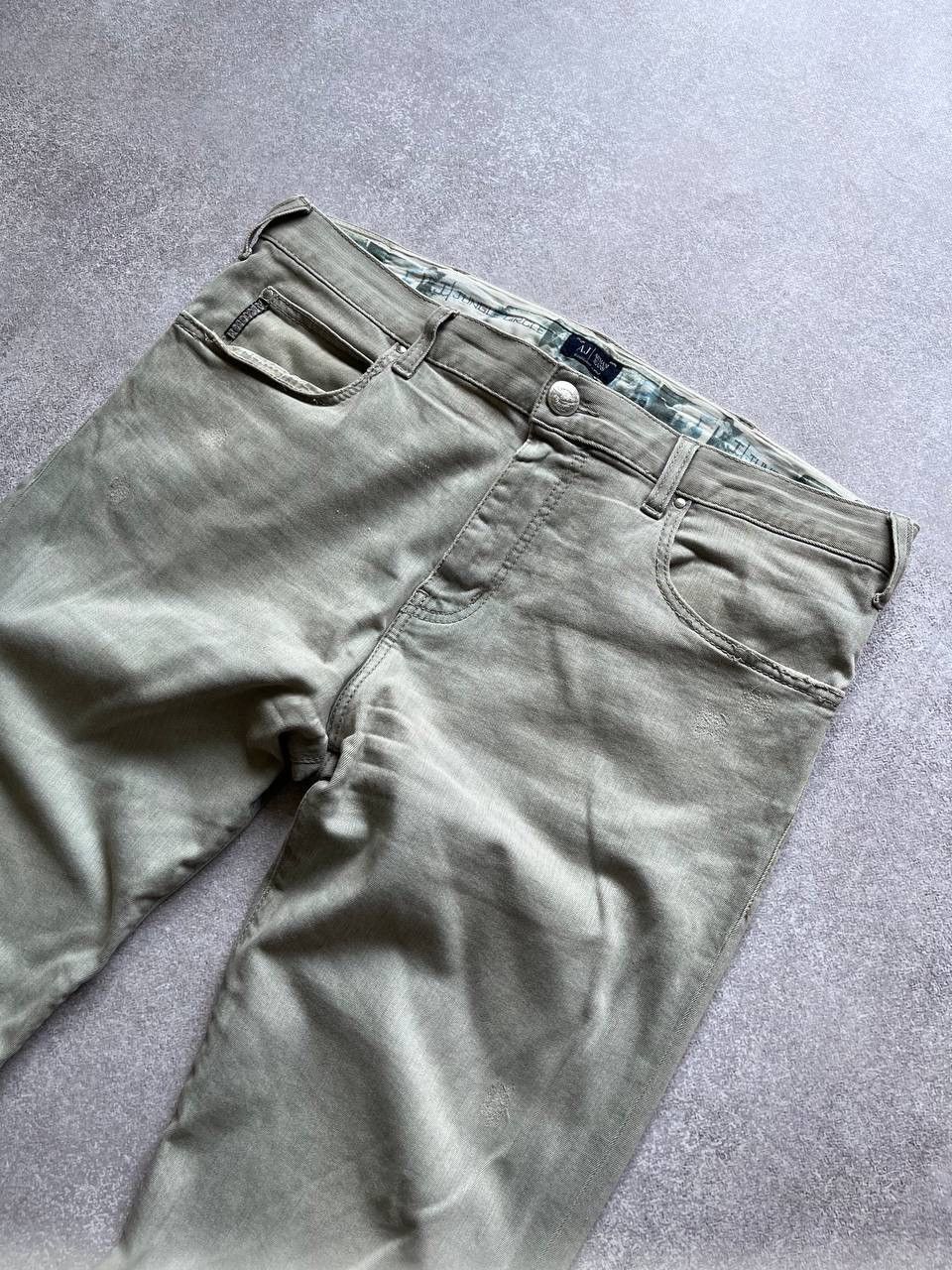 Emporio Armani Vintage Emporio Armani Jungle Circle Jeans Baggy 38 Size US 38 / EU 54 - 5 Thumbnail