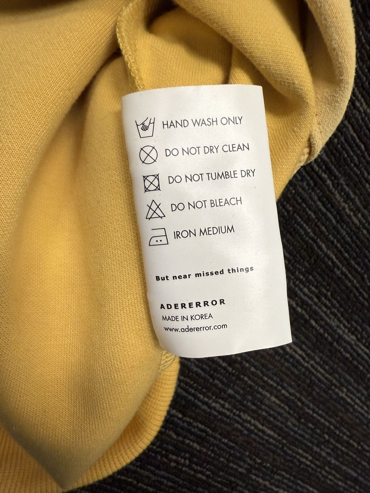 Ader Error Ader Error “The New is Not New” Crewneck Size US L / EU 52-54 / 3 - 7 Thumbnail