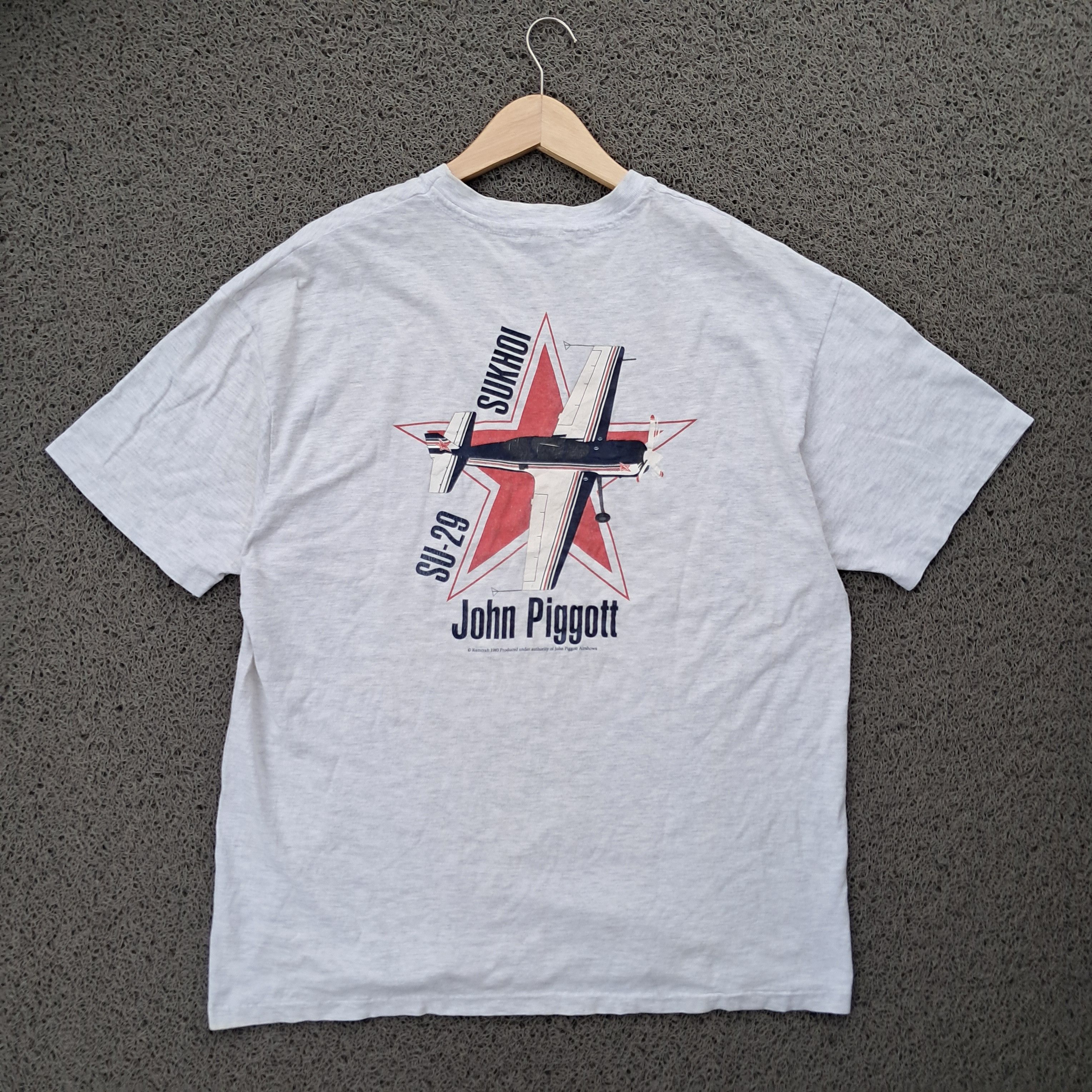 Hanes Vintage T-Shirt John Piggott Airshows by Hanes Size US XL / EU 56 / 4 - 2 Thumbnail