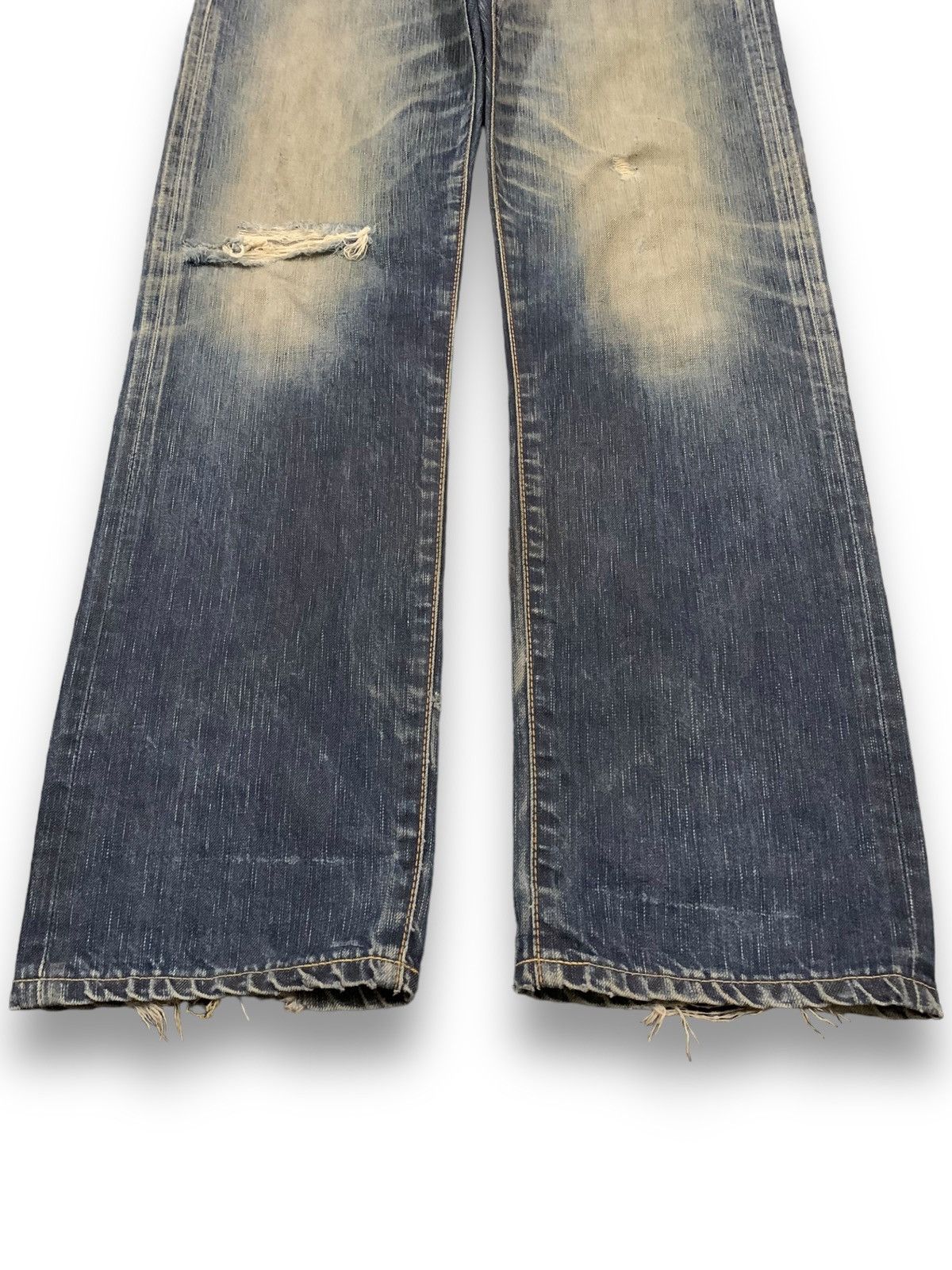 Edwin Vintage Edwin 503 Whiskers Mud Wash Loose Distressed Jeans Size US 33 - 7 Thumbnail