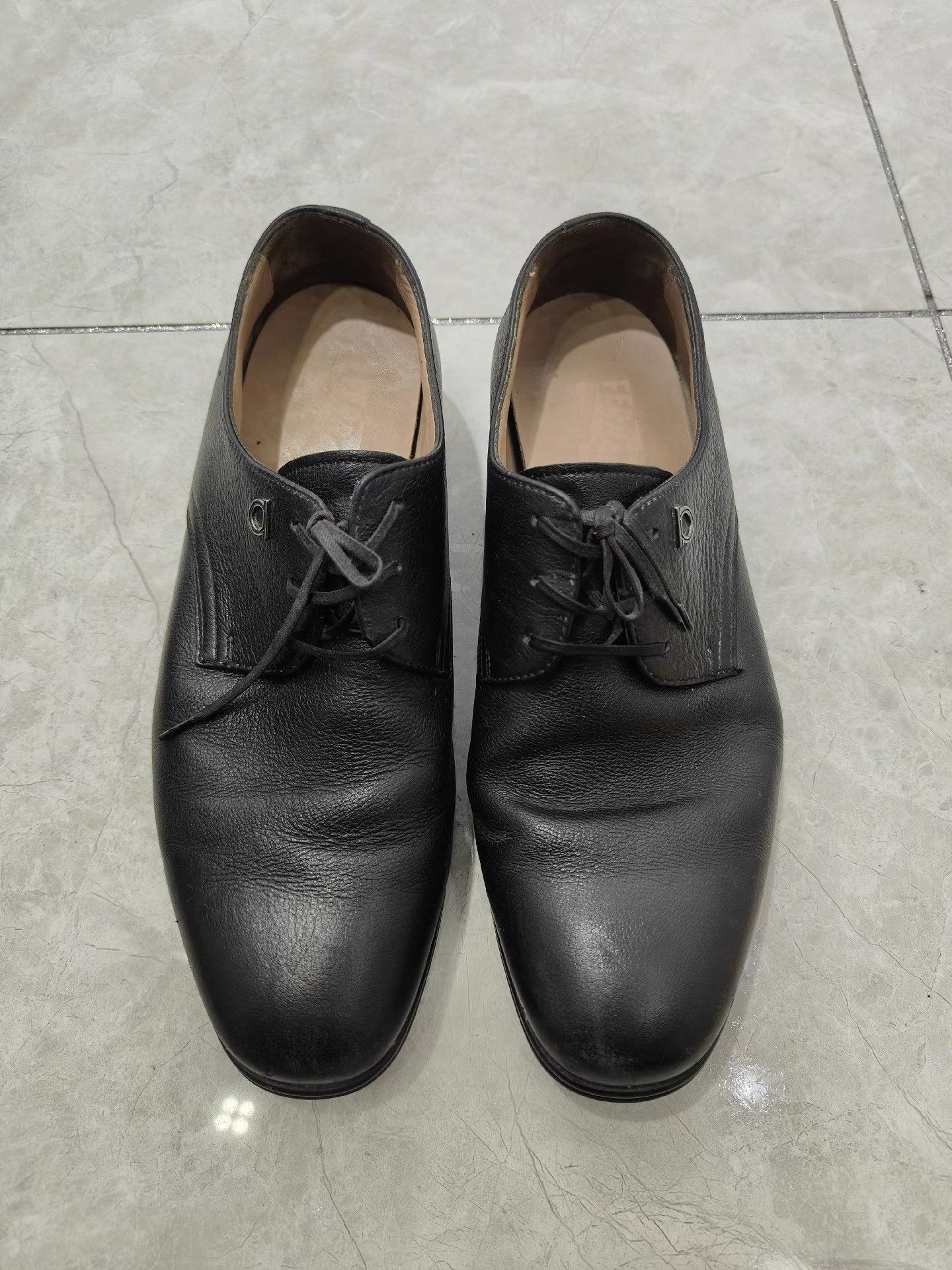 Salvatore Ferragamo Ferragamo Men's Black Leather Formal Shoes K29 Size US 6 / EU 39 - 1 Thumbnail