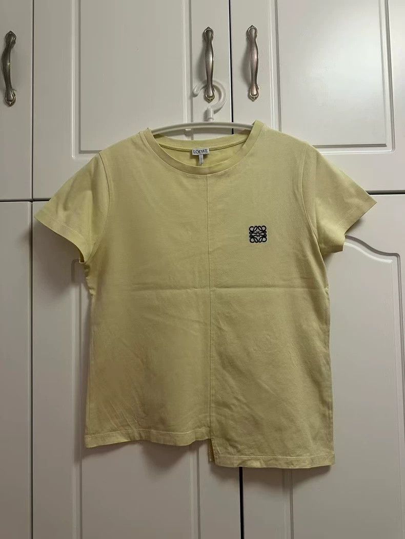 Loewe LOEWE Embroidered logo short sleeves Size S / US 4 / IT 40 - 1 Thumbnail