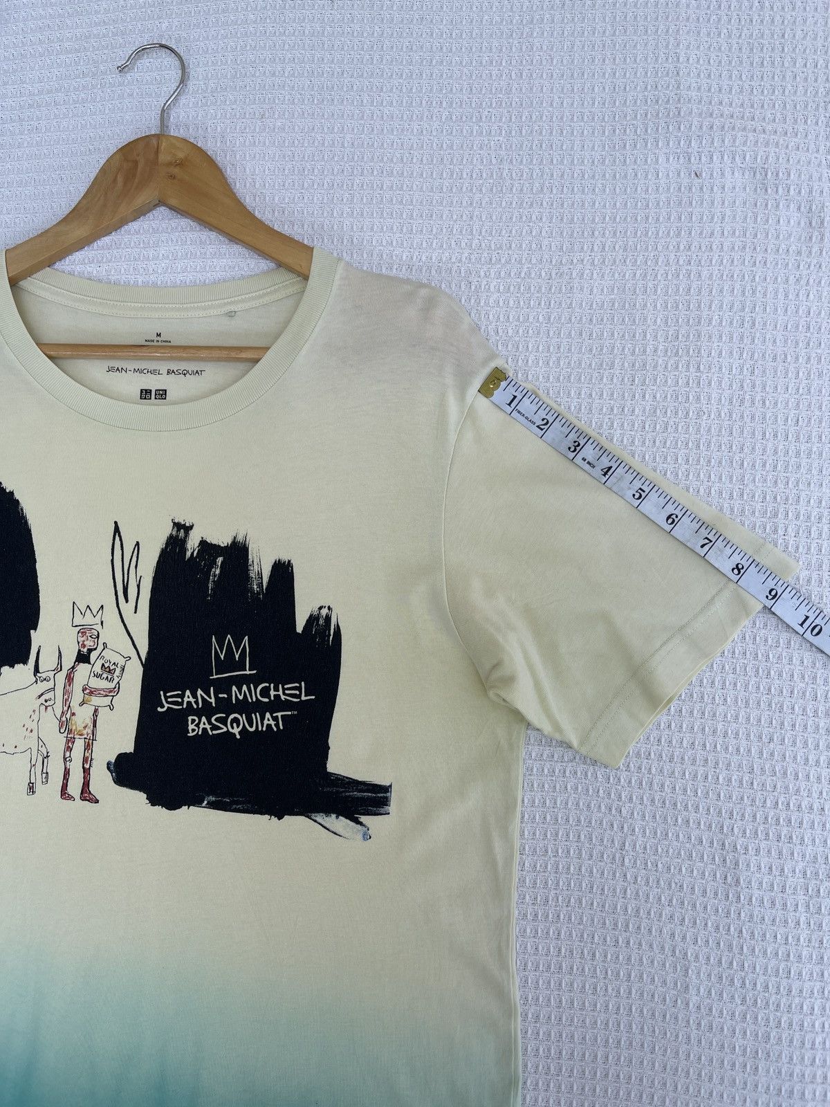 Jean-Michel Basquiat Last Drop🔥Rare🔥Jean Michel Basquiat X Uniqlo Arts T-Shirt Size US M / EU 48-50 / 2 - 10 Thumbnail