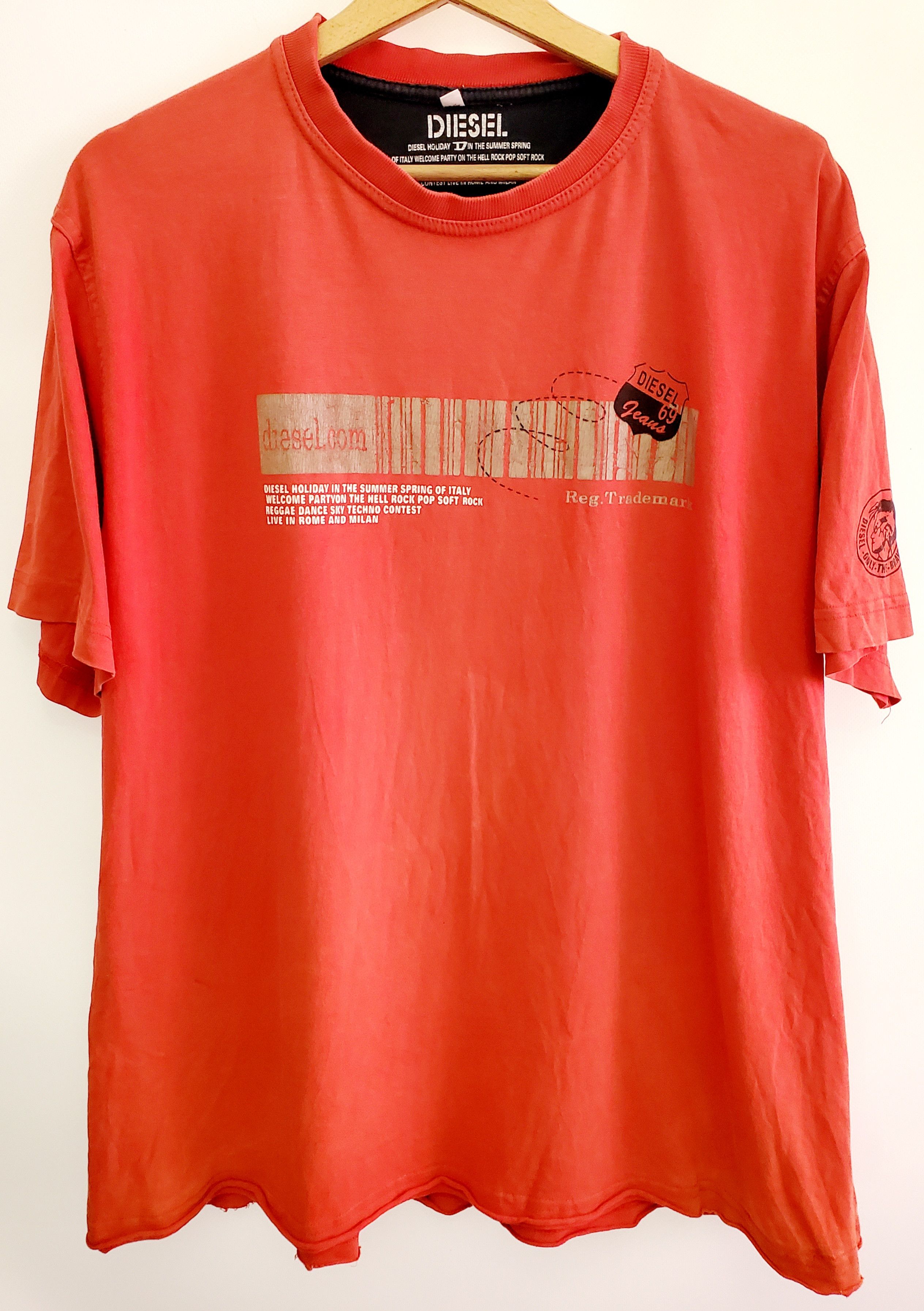 Diesel Vintage Avant garde Diesel denim division Y2K t shirt XXl Size US XXL / EU 58 / 5 - 2 Thumbnail