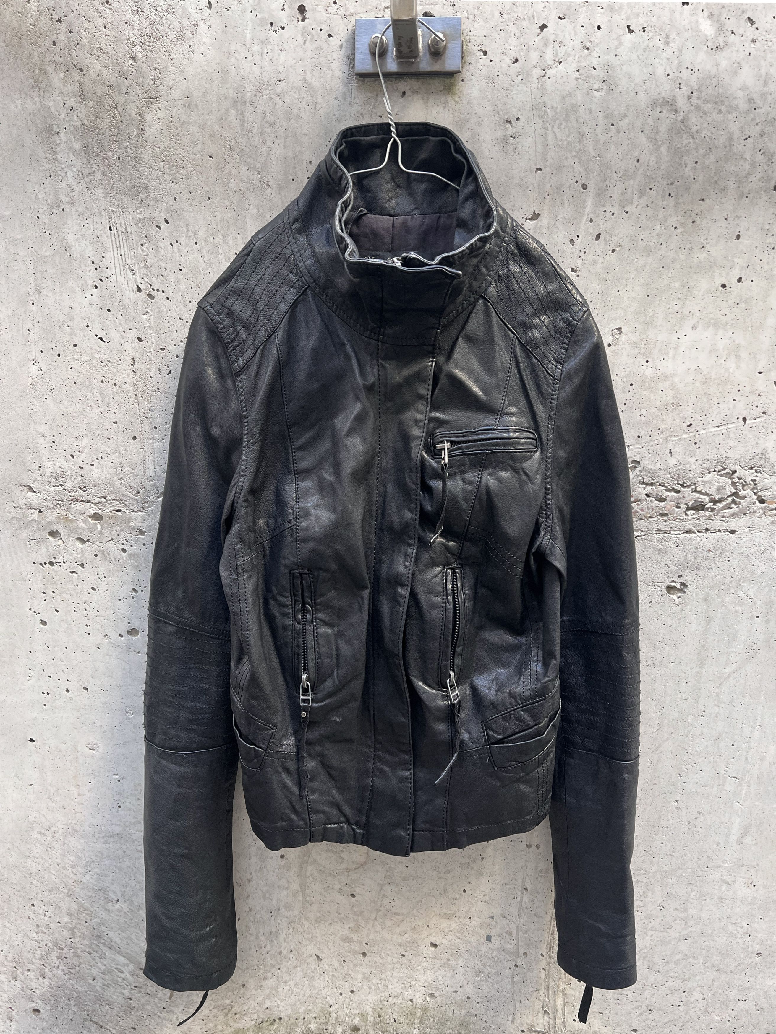 Vintage Black Lamb Leather Structured Zip Jacket Size M / US 6-8 / IT 42-44 - 1 Thumbnail