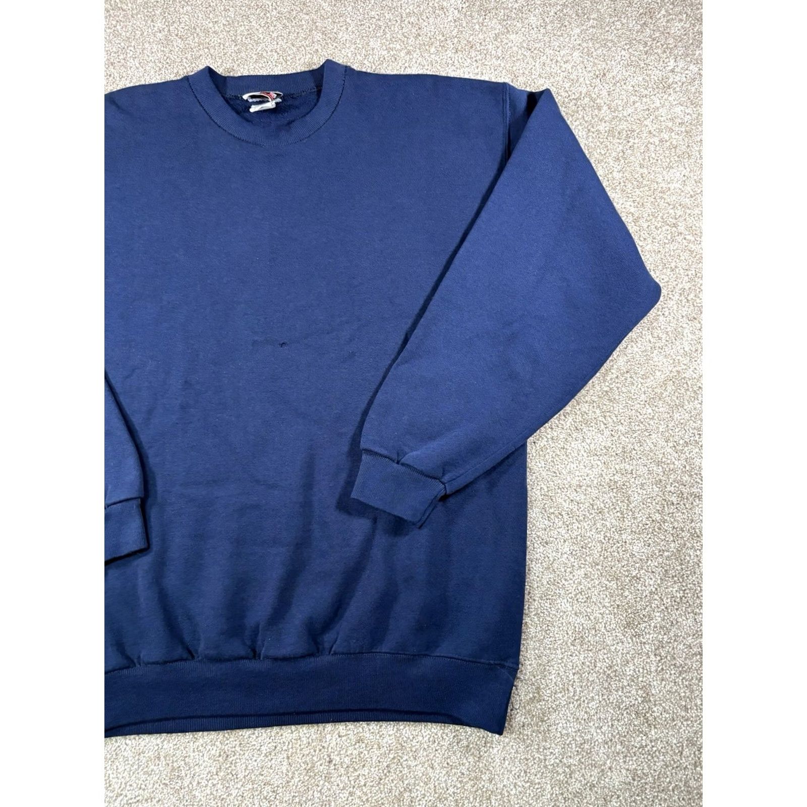 Wilson VINTAGE Wilson Staff Men's Navy Blue Crewneck Pullover Sweatshirt M Blue Logo 90s USA Mens Size US M / EU 48-50 / 2 - 3 Thumbnail