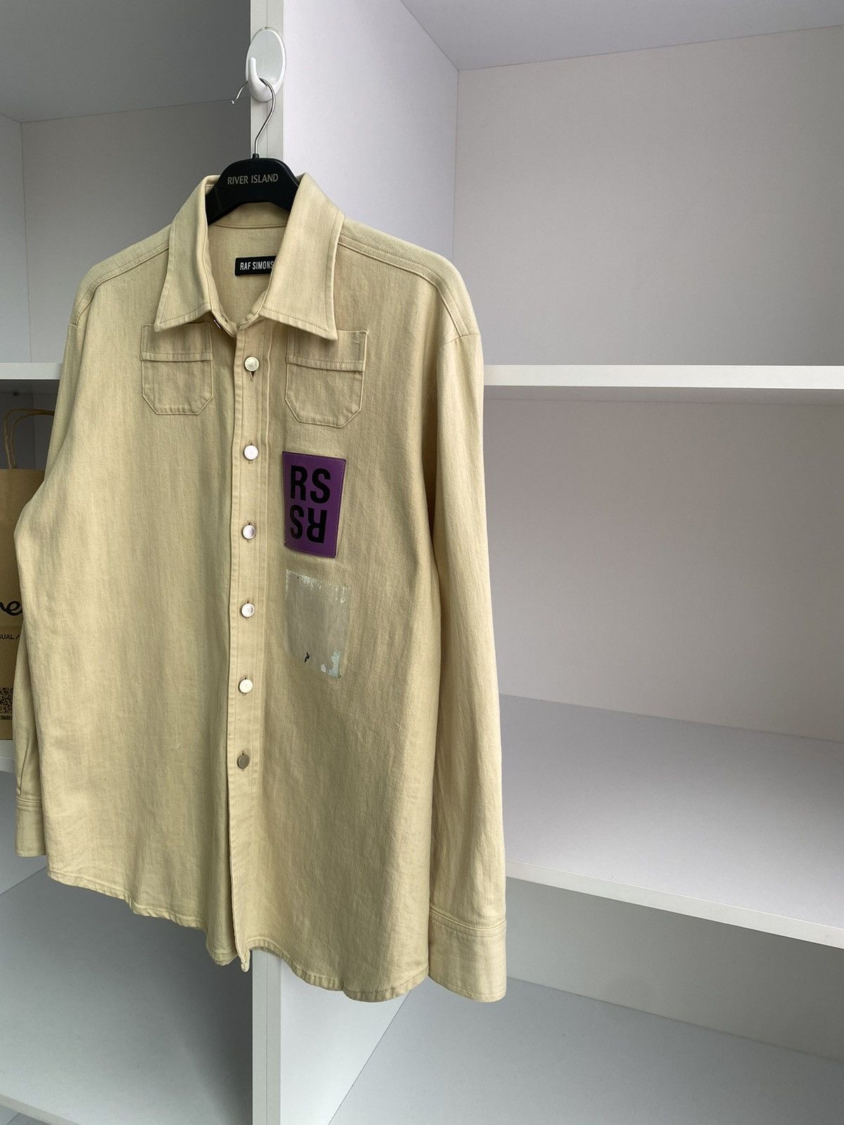 Raf Simons × Vintage Vintage Raf Simons 15SS Two Pocket RS Walker Patch Shirt Size US L / EU 52-54 / 3 - 9 Thumbnail