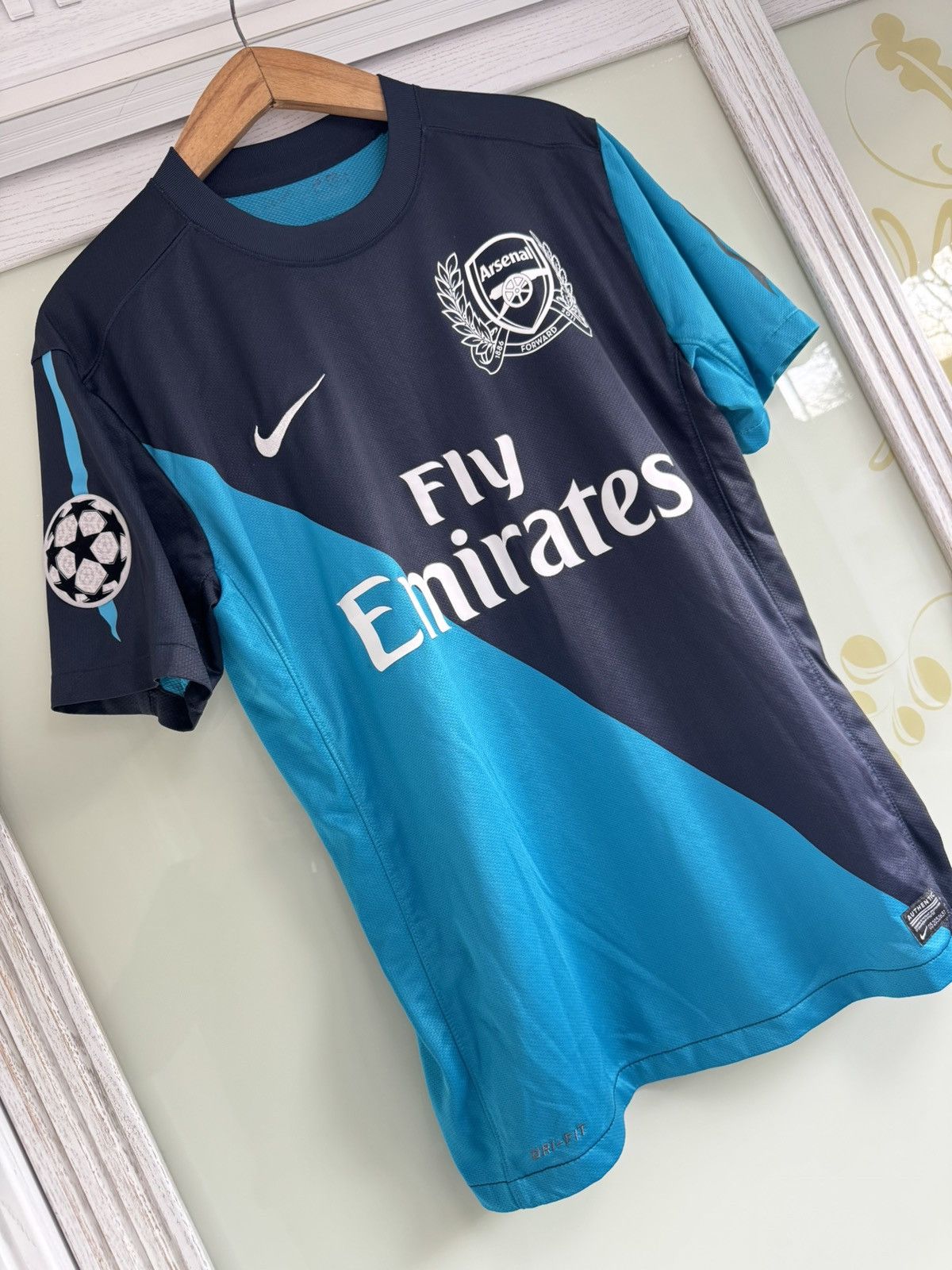 Nike Vermaelen #5 Arsenal 2011-2012 Away Soccer Jersey Kit Shirt Size US M / EU 48-50 / 2 - 6 Thumbnail