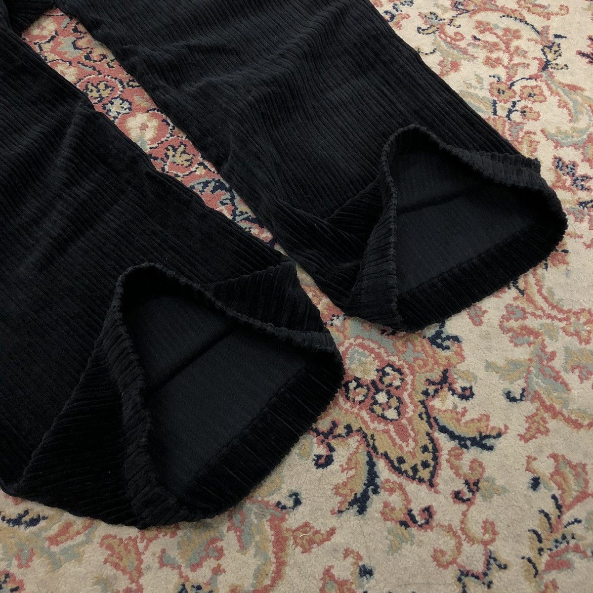 Designer NEAT Corduroy Pants Size US 31 - 9 Thumbnail