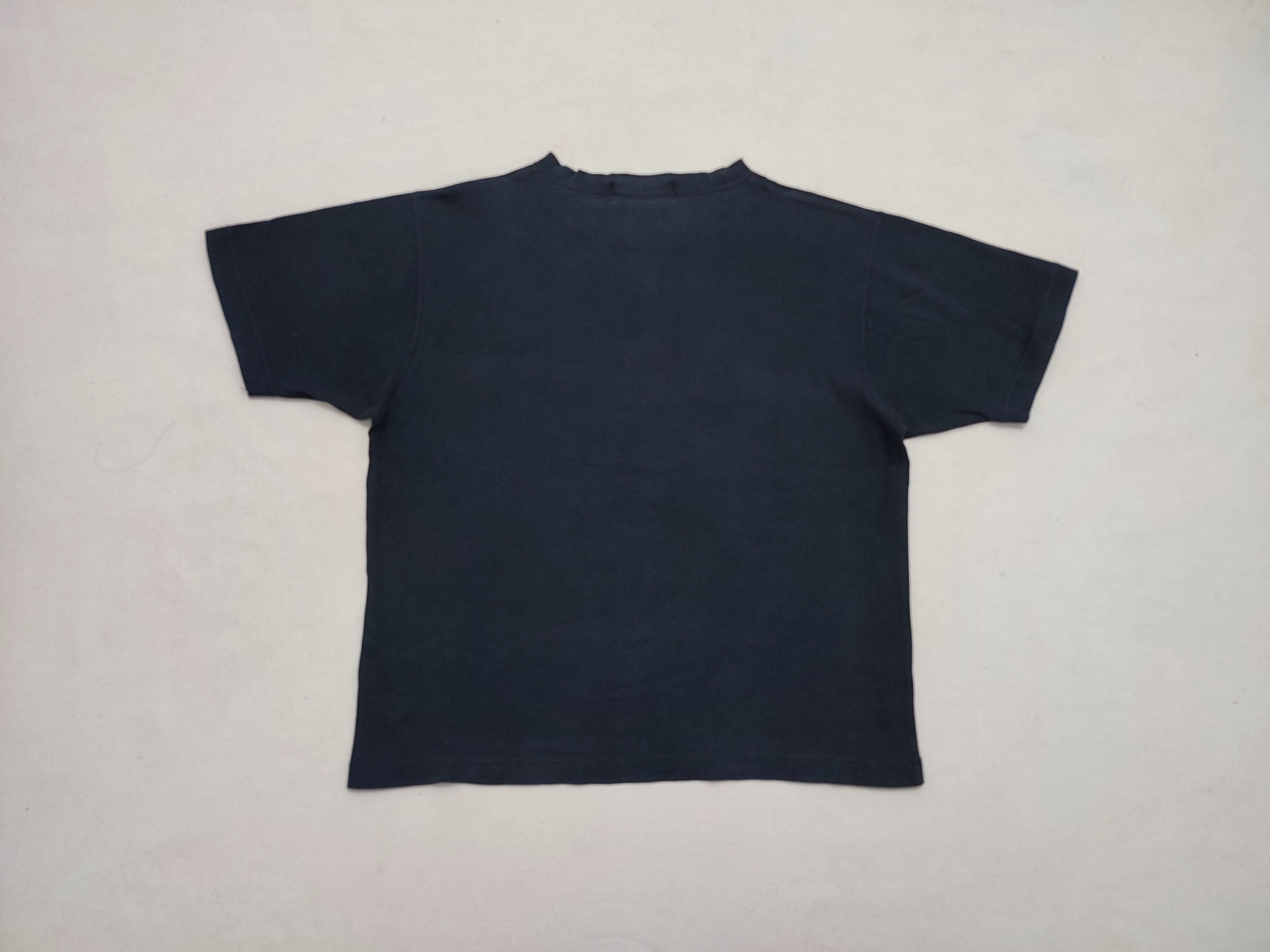 Burberry Vintage Burberrys Big Logo Crop Tee Size M / US 6-8 / IT 42-44 - 2 Thumbnail