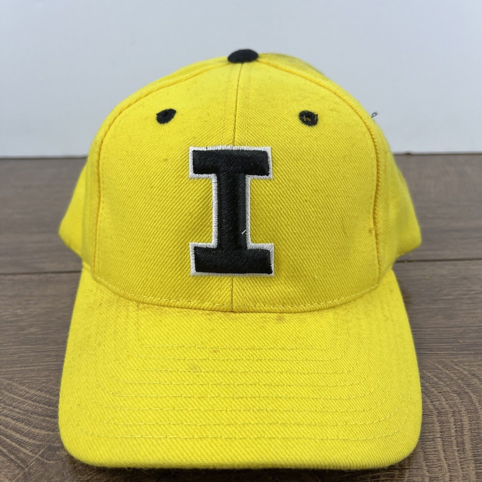 Other Iowa Hawkeyes Snapback Hat Iowa Hat Yellow Hat Adjustable Ad Size ONE SIZE - 4 Thumbnail
