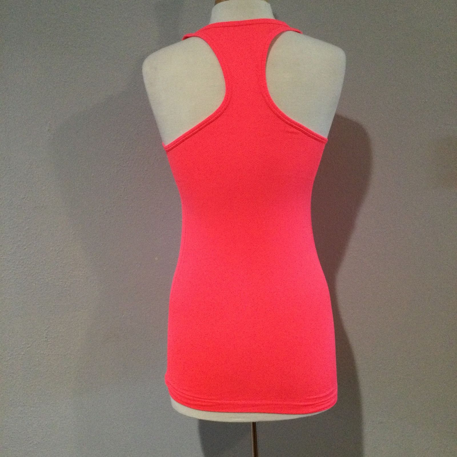 Other Bolly Queena Nylon Neon Salmon Racerback Tank Small NWOT Size S / US 4 / IT 40 - 7 Thumbnail