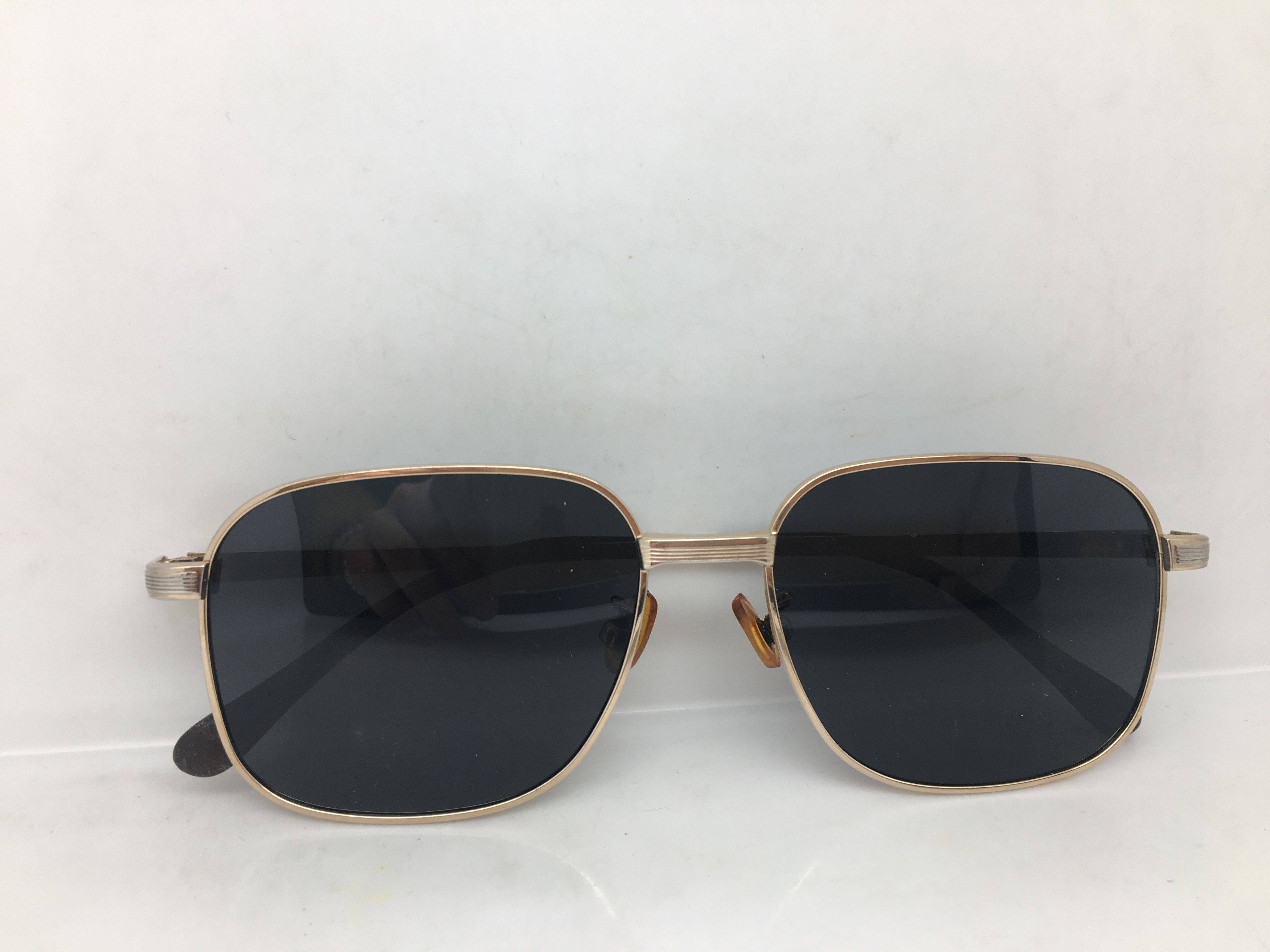 Nikon Vintage Nikon Titanium Polarized Sunglasses Frame Size ONE SIZE - 8 Thumbnail
