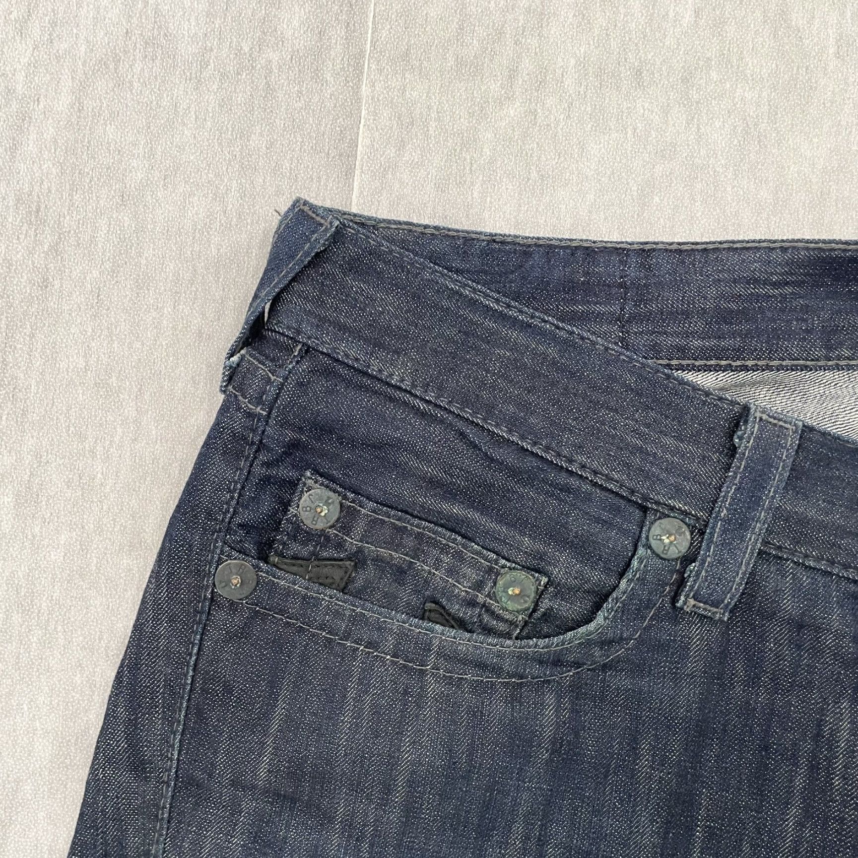 True Religion VINTAGE True Religion Denim Shorts Adult 38 Blue Solid Casual Made In USA Mens Size US 38 / EU 54 - 4 Thumbnail