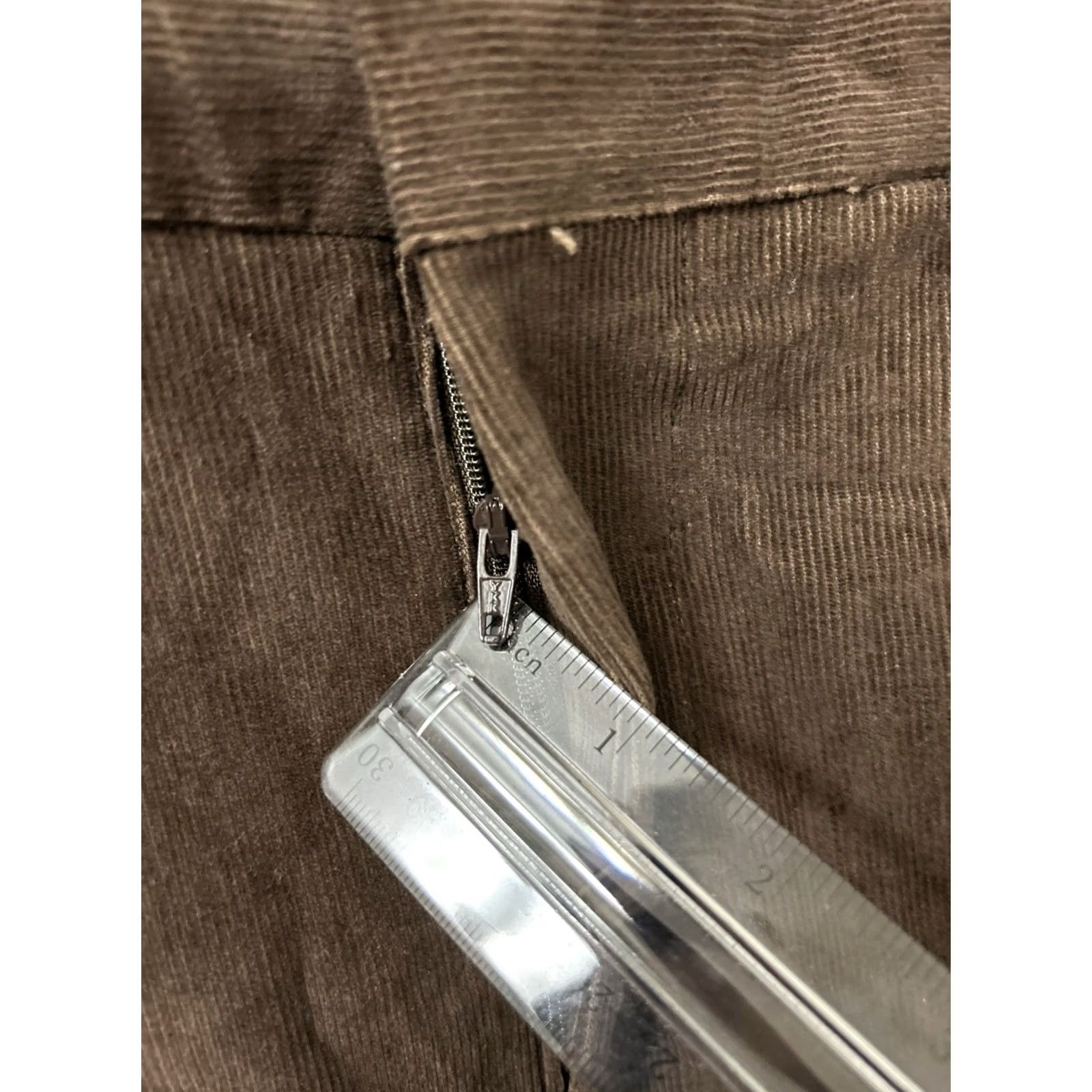 Lands' End Lands' End Corduroy Pants Mens 42x29 Brown Pleated YKK Traditional Fit Trousers Size US 42 / EU 58 - 5 Thumbnail