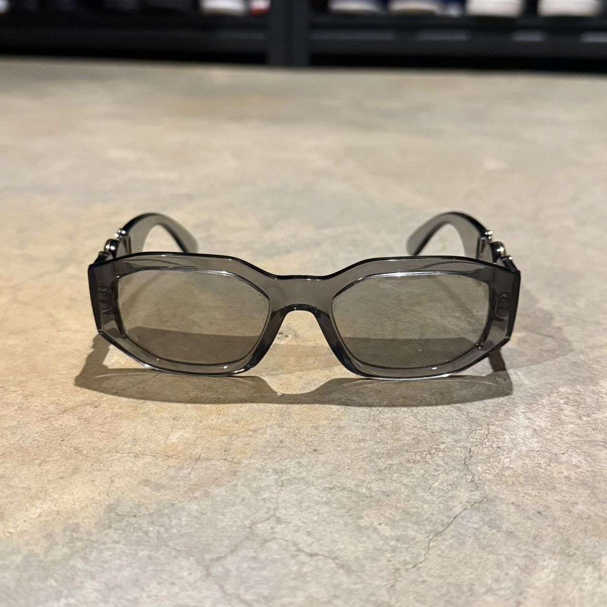 Versace Versace Medusa Logo Biggie Translucent Sunglasses Grey Size ONE SIZE - 2 Thumbnail