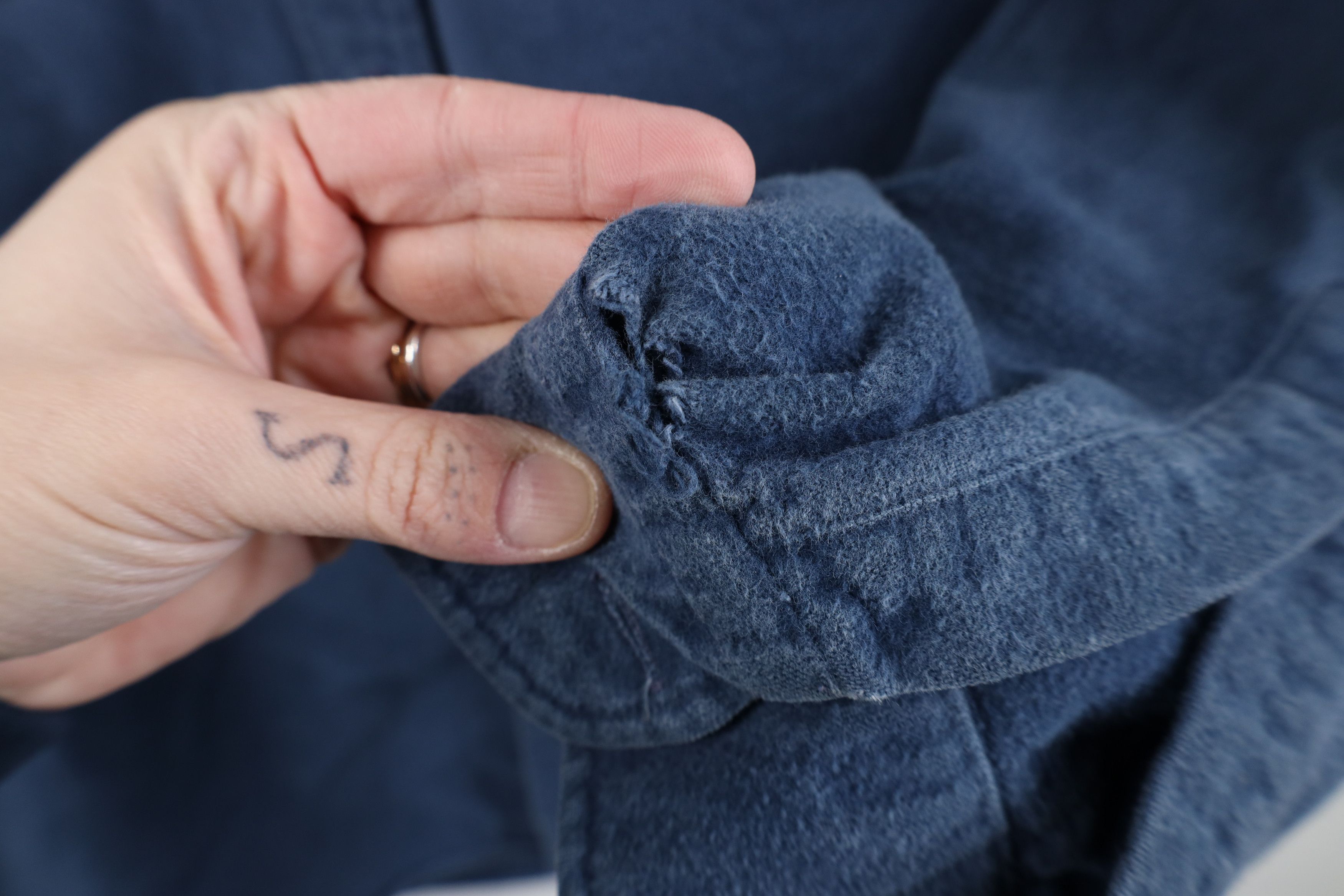 Vintage Vintage 90s Streetwear Heavy Chamois Cloth Button Shirt Blue Size US L / EU 52-54 / 3 - 4 Thumbnail