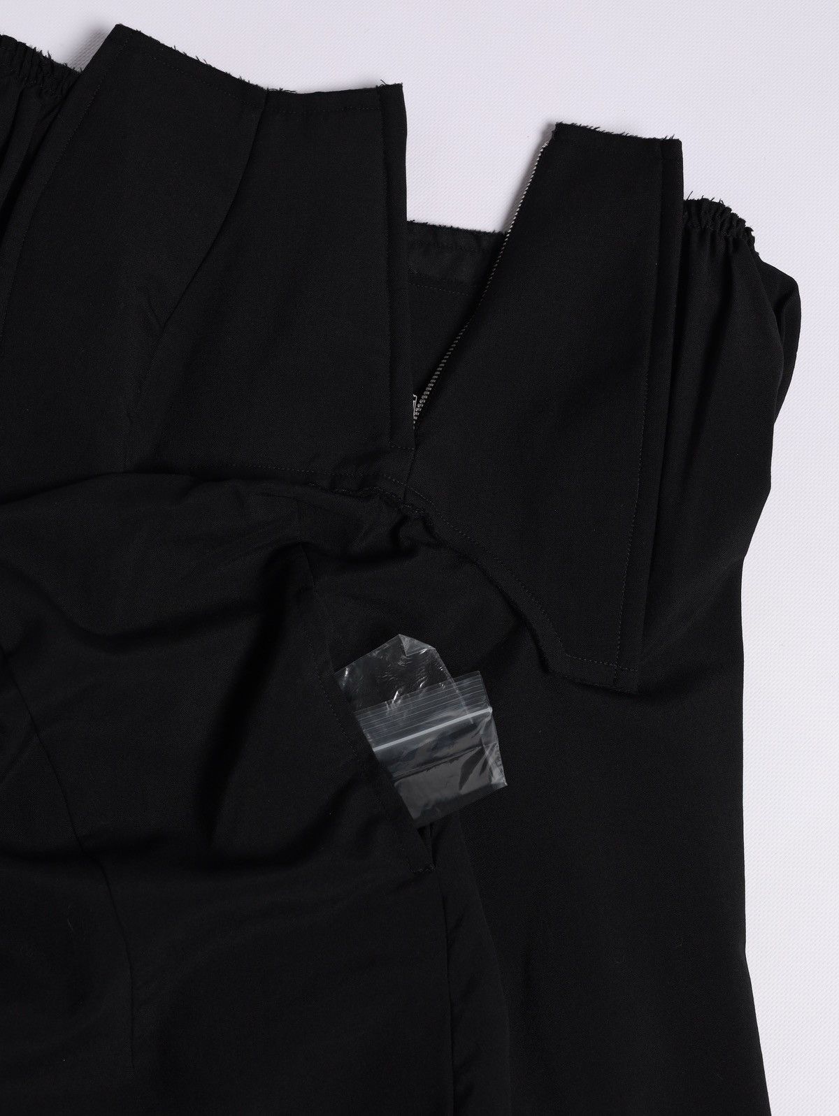 Comme des Garcons Comme Des Garcons Ultra Wide Oversized Skirt Wool Avantgarde Size 26" / US 2 / IT 38 - 16 Thumbnail