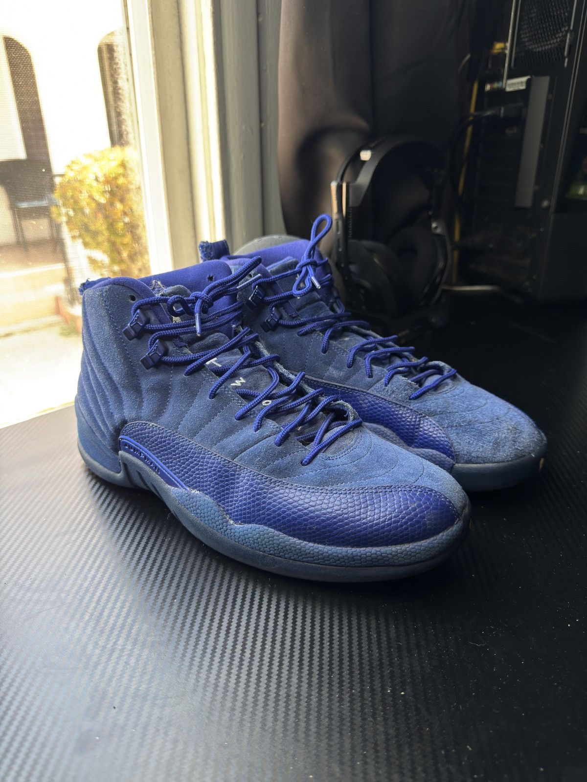 Jordan Brand Air Jordan Retro 12 Deep Royal Blue Size US 11 / EU 44 - 1 Thumbnail