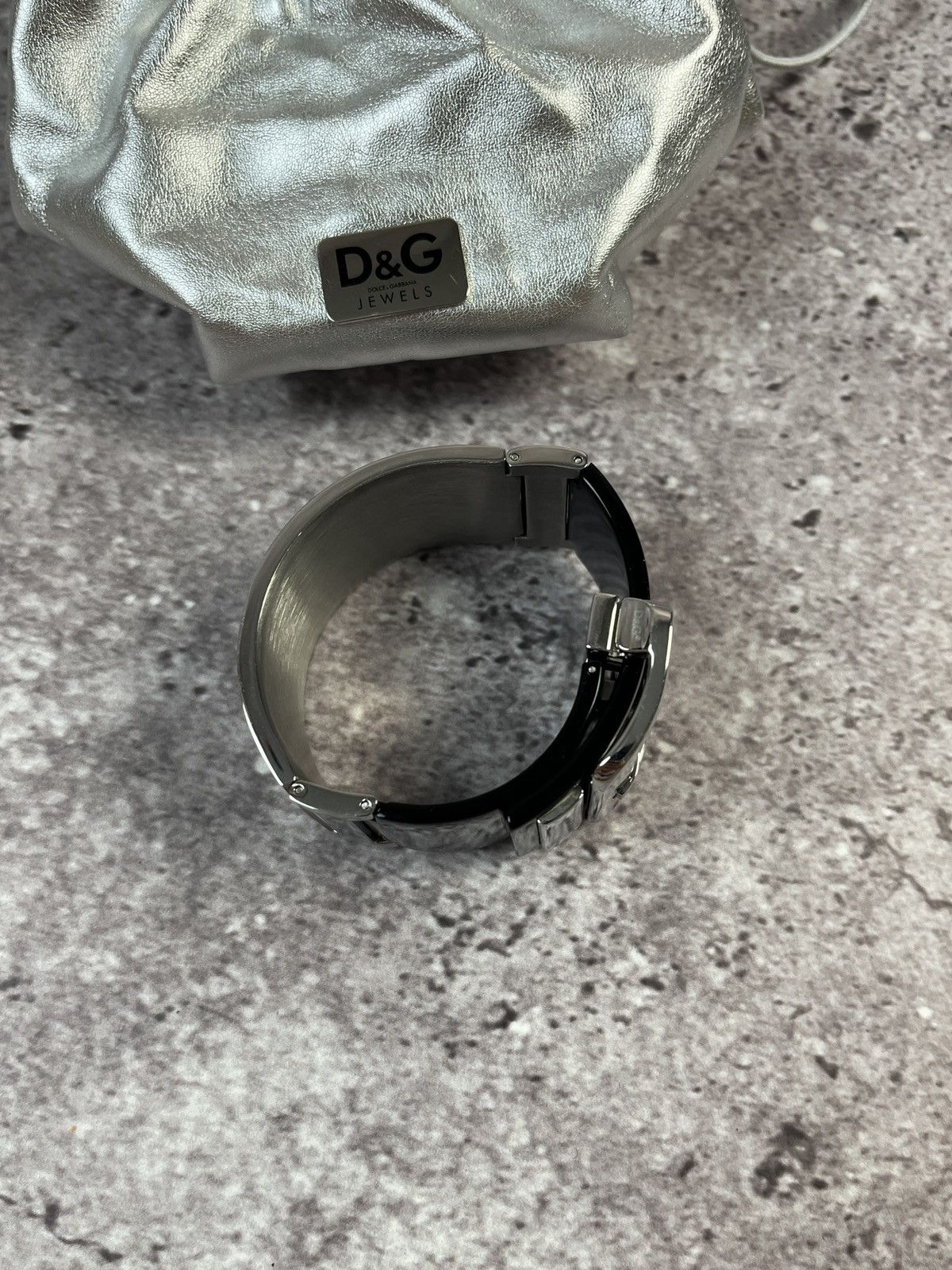 Dolce & Gabbana Vintage🔥DOLCE & GABBANA Black Lucite Chrome Buckle Bracelet Size ONE SIZE - 2 Thumbnail