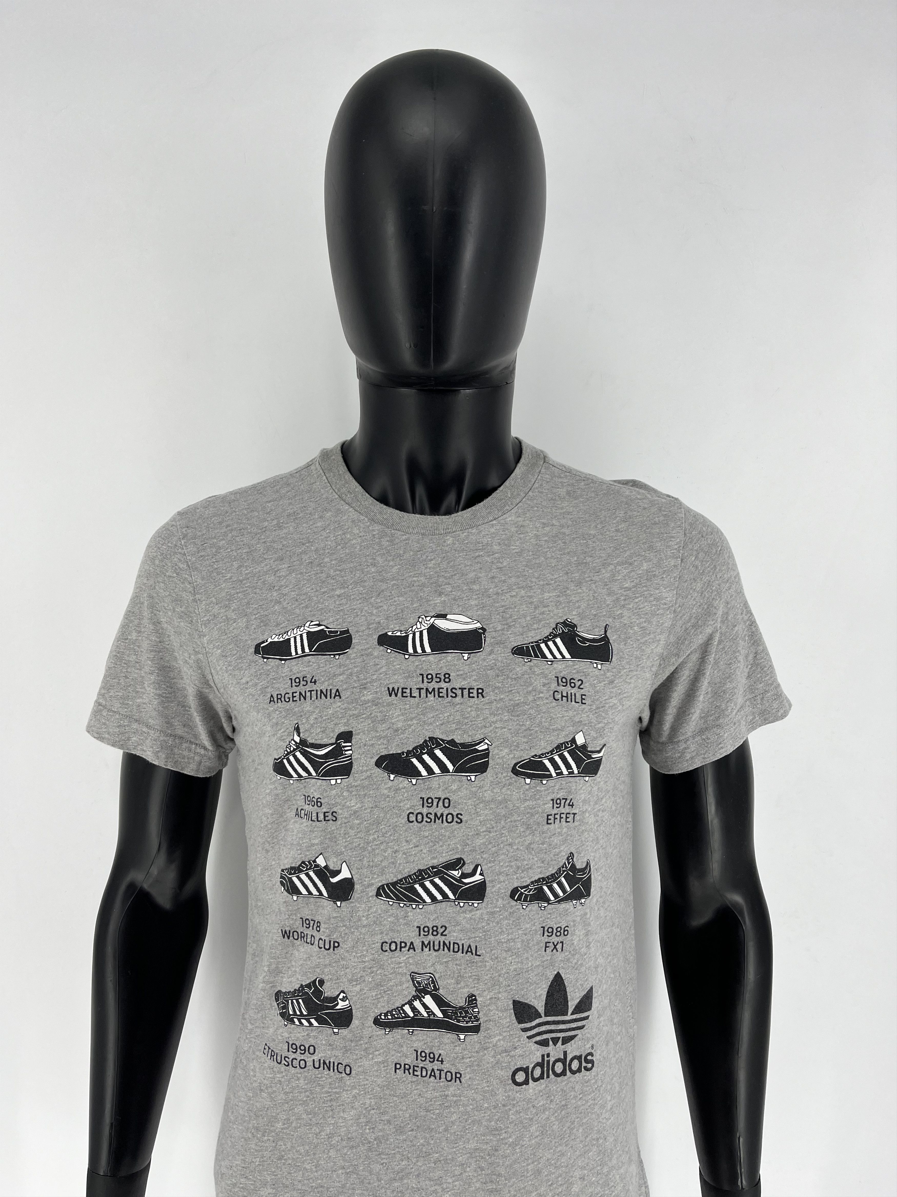 Adidas × Vintage Adidas Originals Boot History T Dead Stock 2014 Soccer Size US S / EU 44-46 / 1 - 1 Thumbnail
