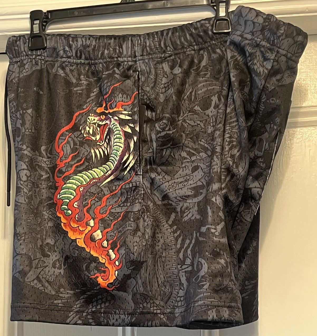 Ed Hardy Authentic Ed Hardy Cobra Flame mesh shorts size XL Size US 40 / EU 56 - 2 Thumbnail