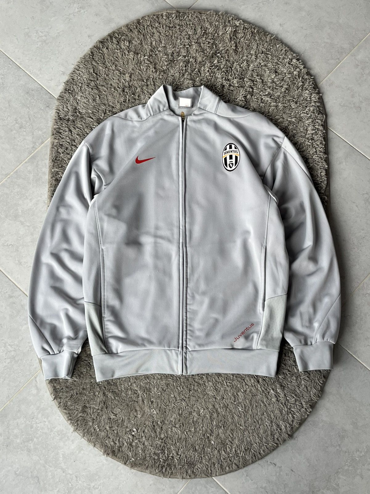 Nike Vintage Olymp Nike Soccer football team Juventus Size US S / EU 44-46 / 1 - 1 Thumbnail