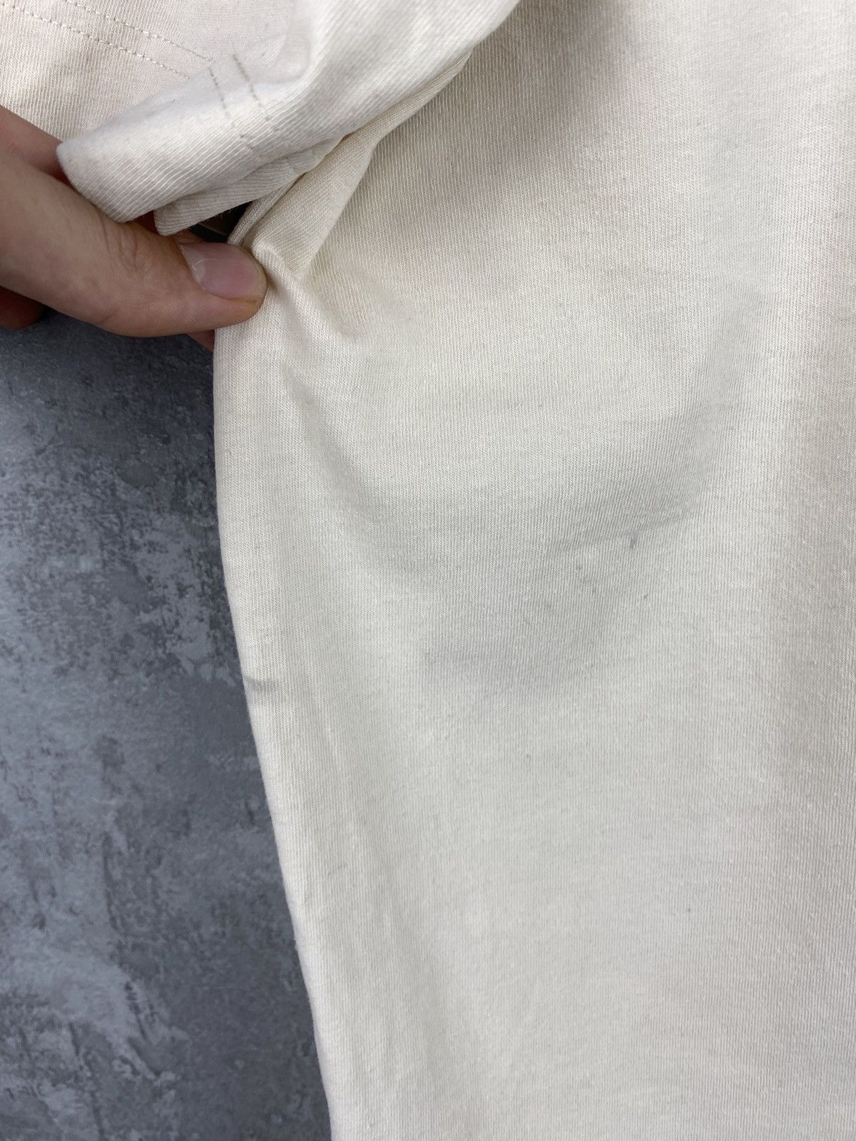 Evisu Evisu Japan vintage beige T-shirt big logo Size US M / EU 48-50 / 2 - 9 Thumbnail