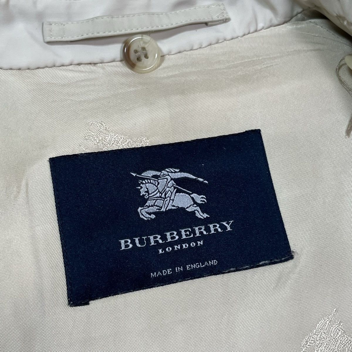 Burberry Burberry coat vintage trench Size US L / EU 52-54 / 3 - 18 Thumbnail