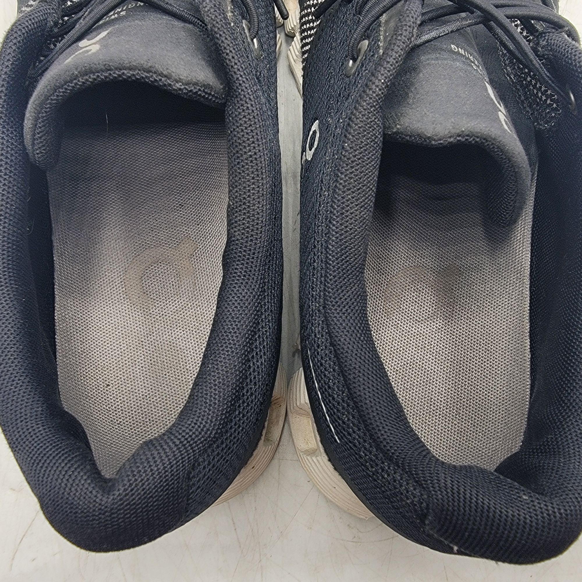 On On Cloud 5 Combo Womens 8 Black Athletic Shoes Running Walki Size US 8 / IT 38 - 5 Thumbnail