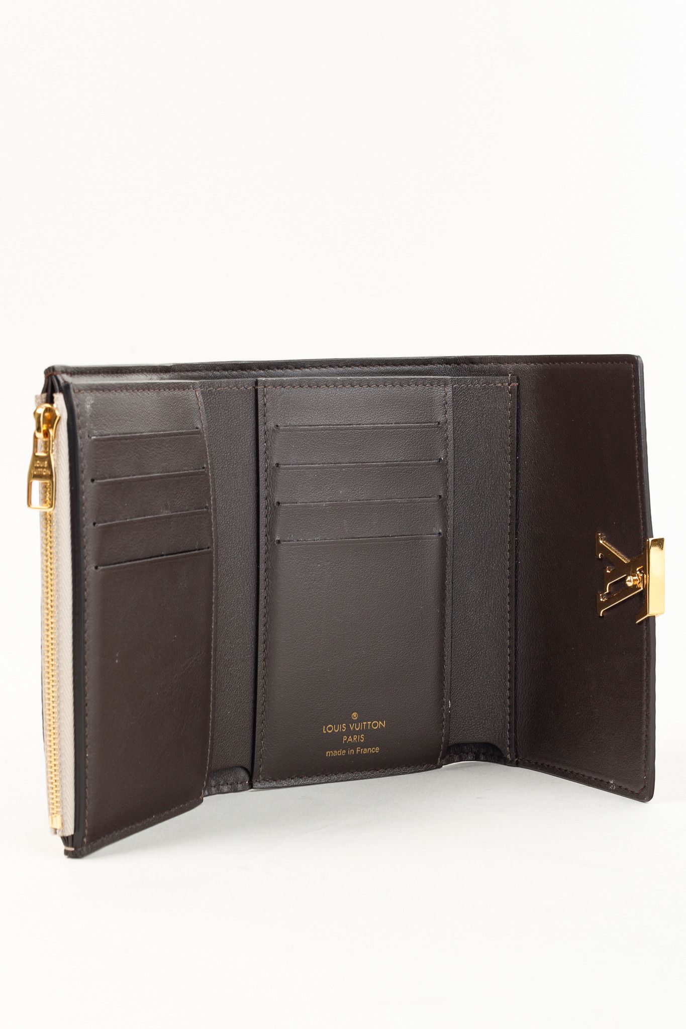 Louis Vuitton Louis Vuitton Galet Taupe Capucines Compact Wallet Size ONE SIZE - 8 Thumbnail