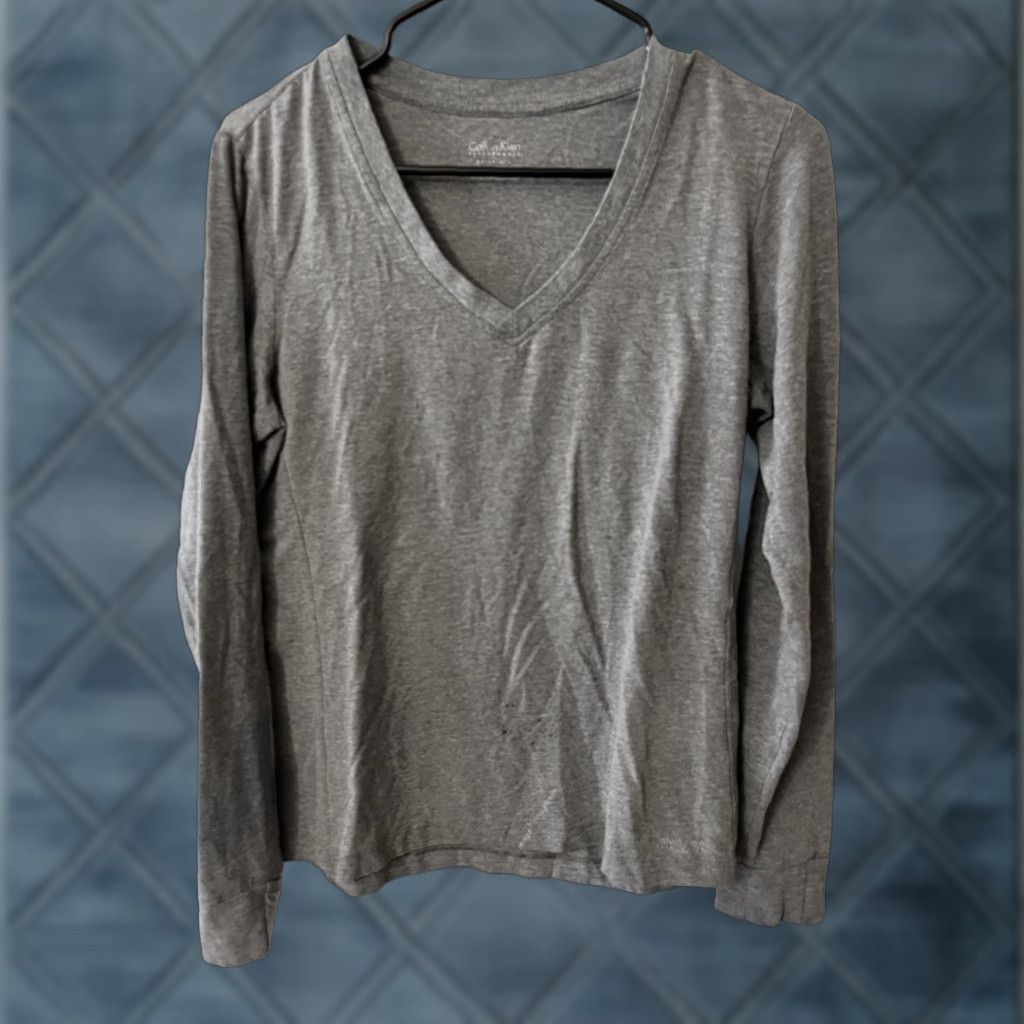 Calvin Klein Calvin Klein Performance Quick Dry Long Sleeve Shirt Women M Gray Athleisure Size M / US 6-8 / IT 42-44 - 1 Thumbnail