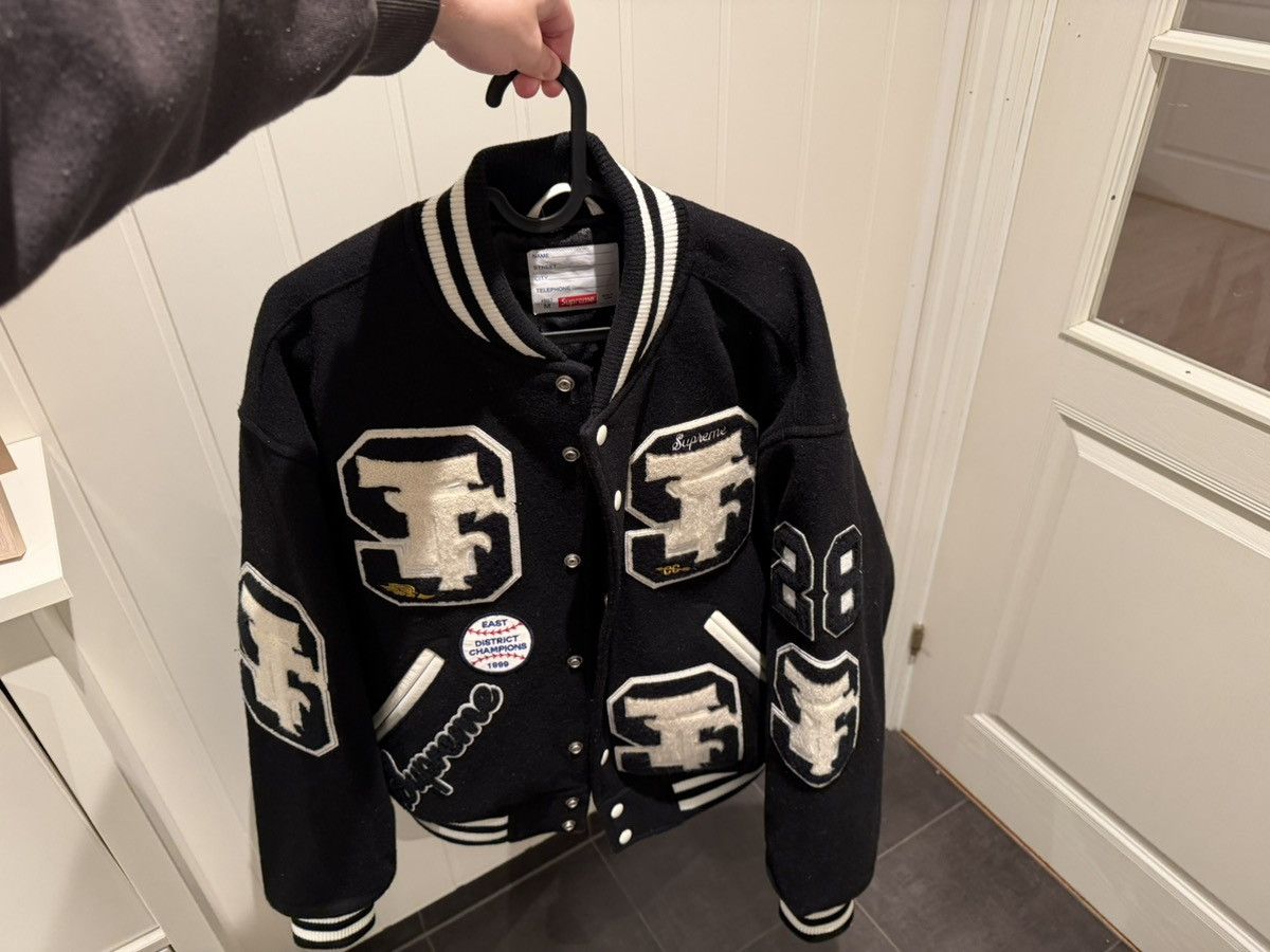 Supreme Supreme Drill Team Varsity Size US M / EU 48-50 / 2 - 2 Thumbnail
