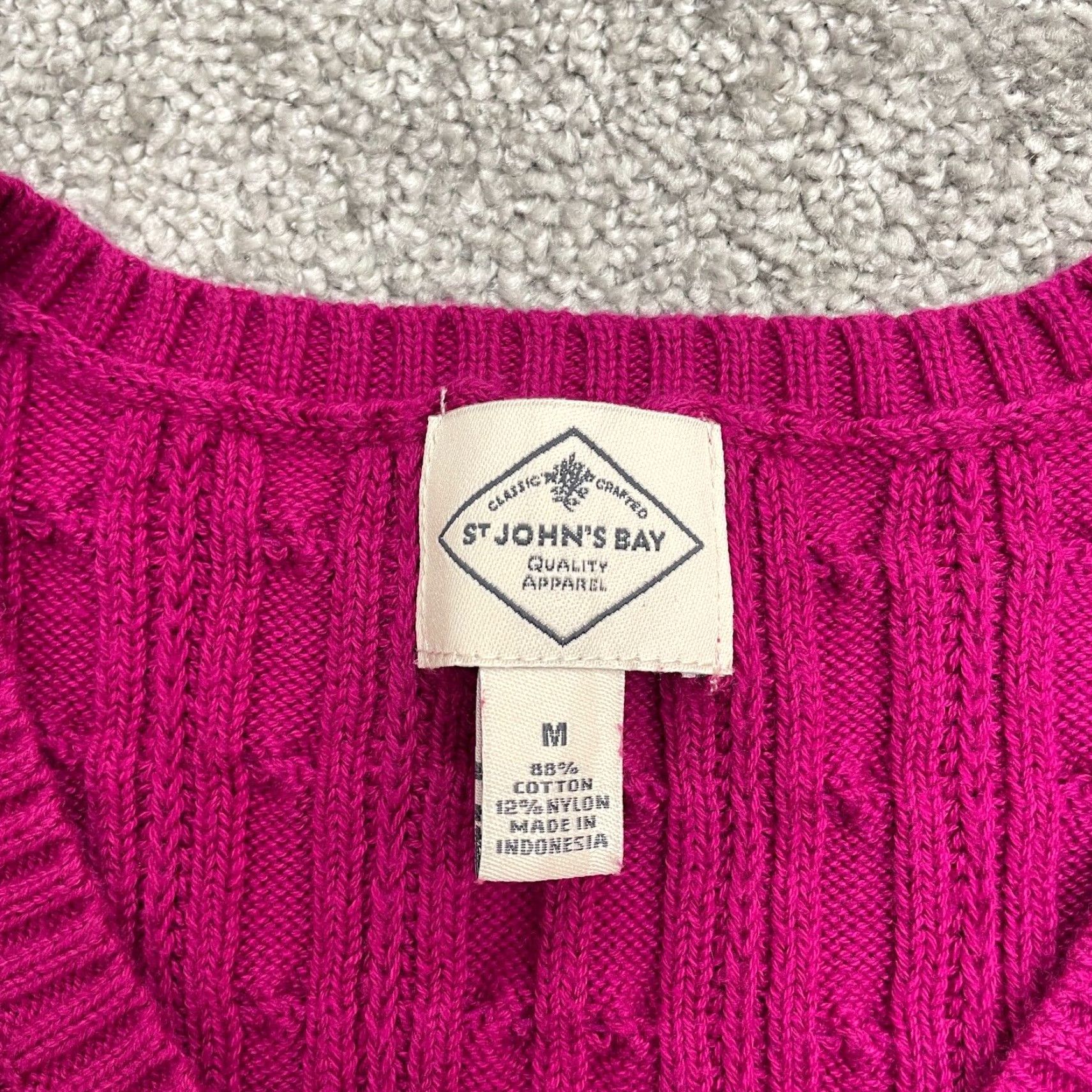 Vintage St John's Bay Pullover Sweater Womens Medium Pink Cable Knit V-Neck Cotton Nylon Long Sleeve Solid Designer Regular Size M / US 6-8 / IT 42-44 - 4 Thumbnail