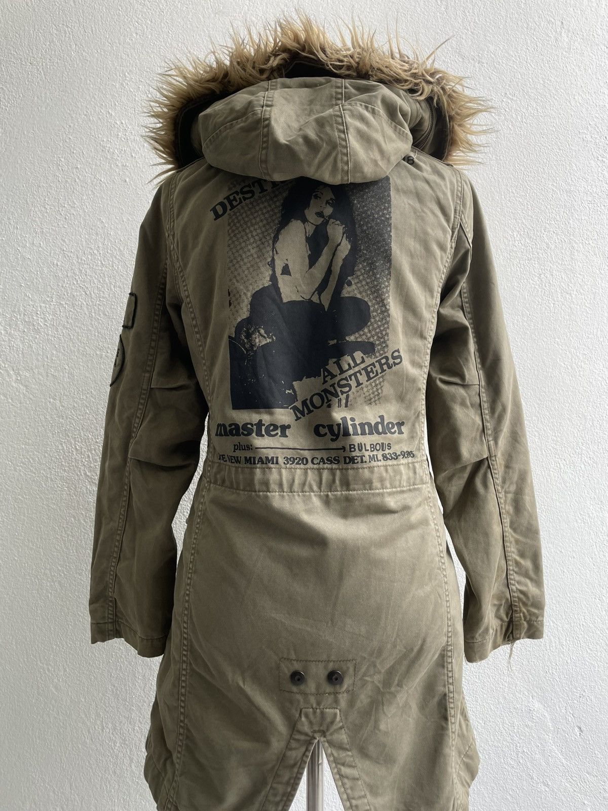 Hysteric Glamour Hysteric Glamour x Destroy All Monsters Military Fur Jacket Size S / US 4 / IT 40 - 10 Thumbnail