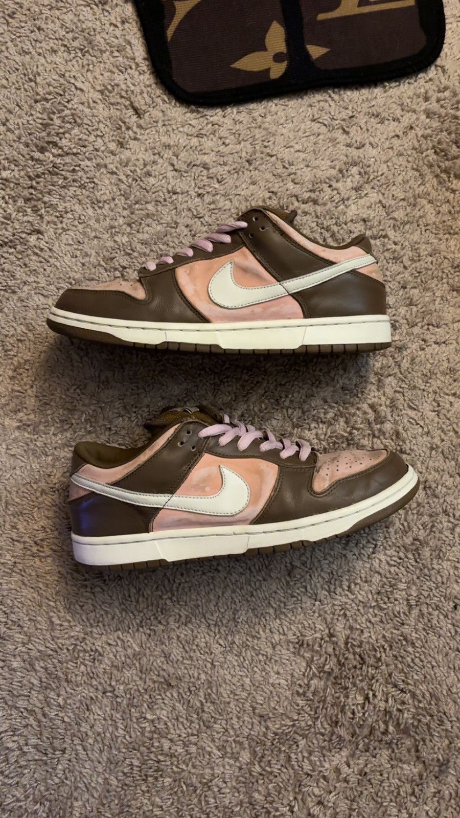 image of Nike Sb Dunk Low Stussy Cherry (2005) Shoes in Brown, Men's (Size 10)